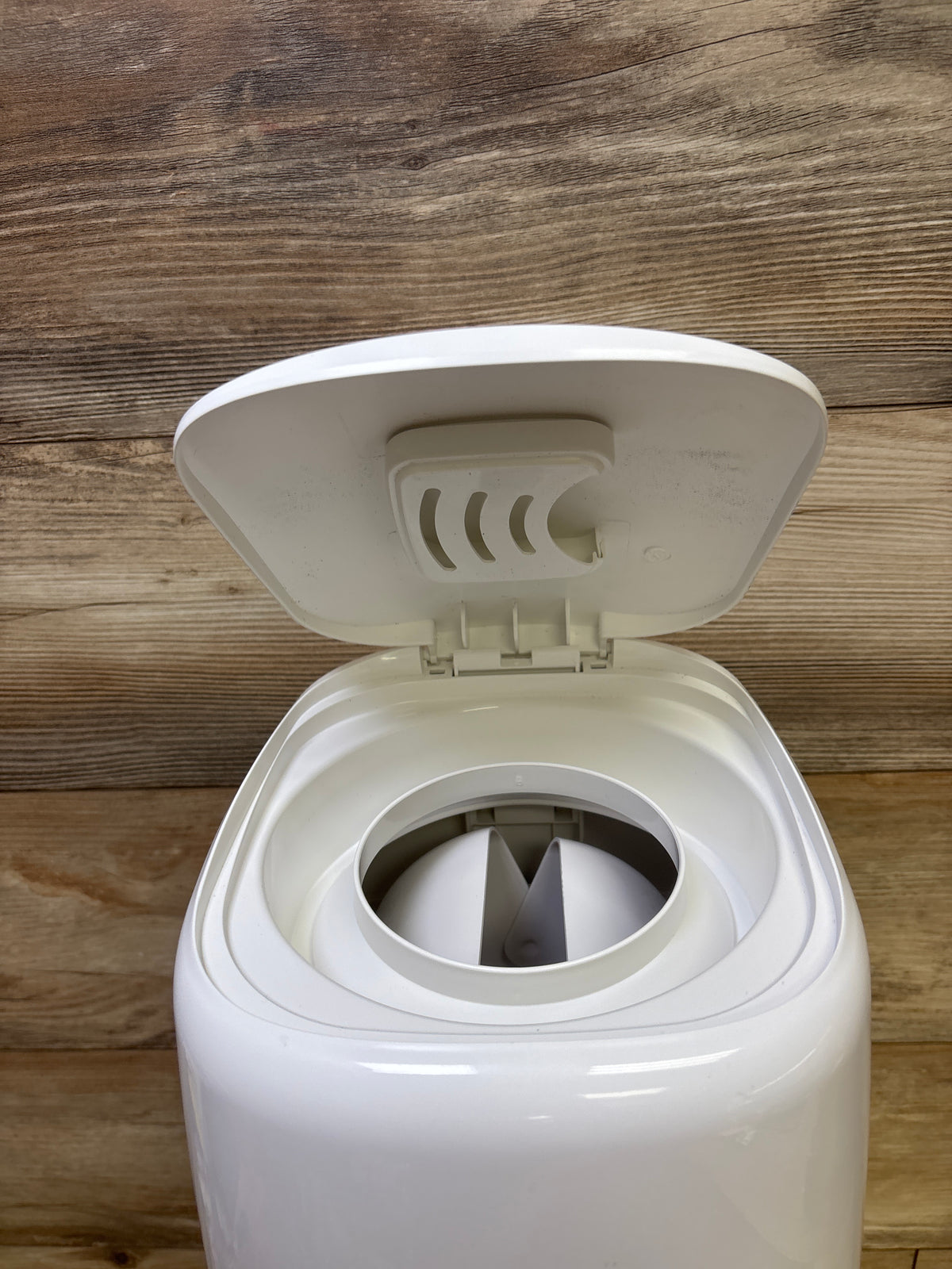 Playtex Baby Complete Diaper Genie Pail White