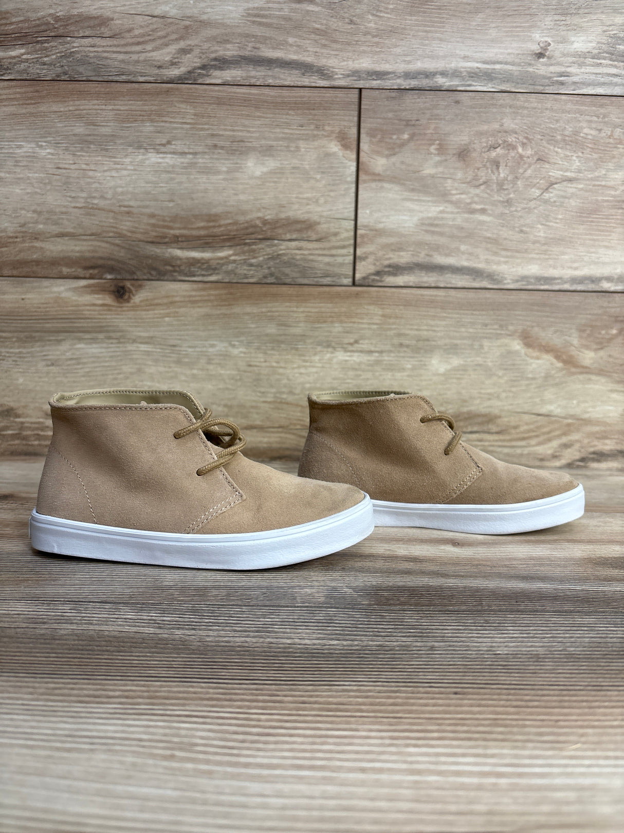 Janie and Jack Suede Chukka Sneakers Cornstalk sz 12c