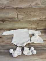 Snug 3pc Knit Bear Bodysuit, Hat, & Booties Beige sz 3-6m