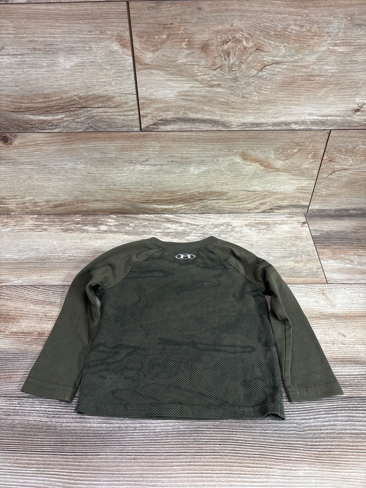 Under Armour Long Sleeve Shirt Green sz 18m