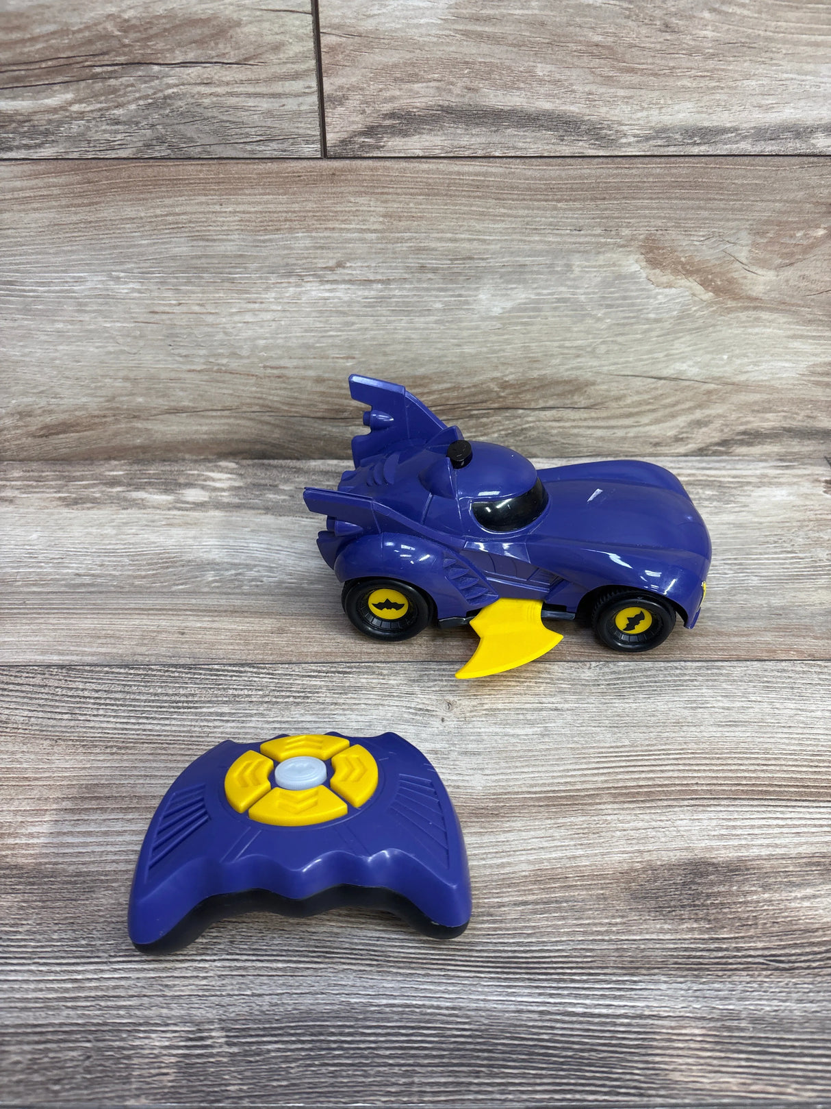 Fisher Price DC Batwheels Bam the Batmobile Transforming RC Remote Control Car