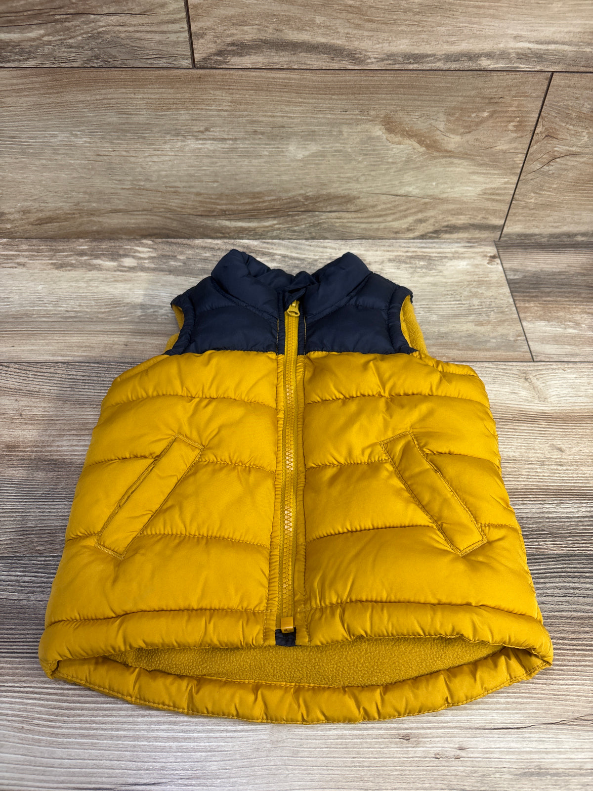 Old Navy Puffer Vest Yellow sz 18-24m