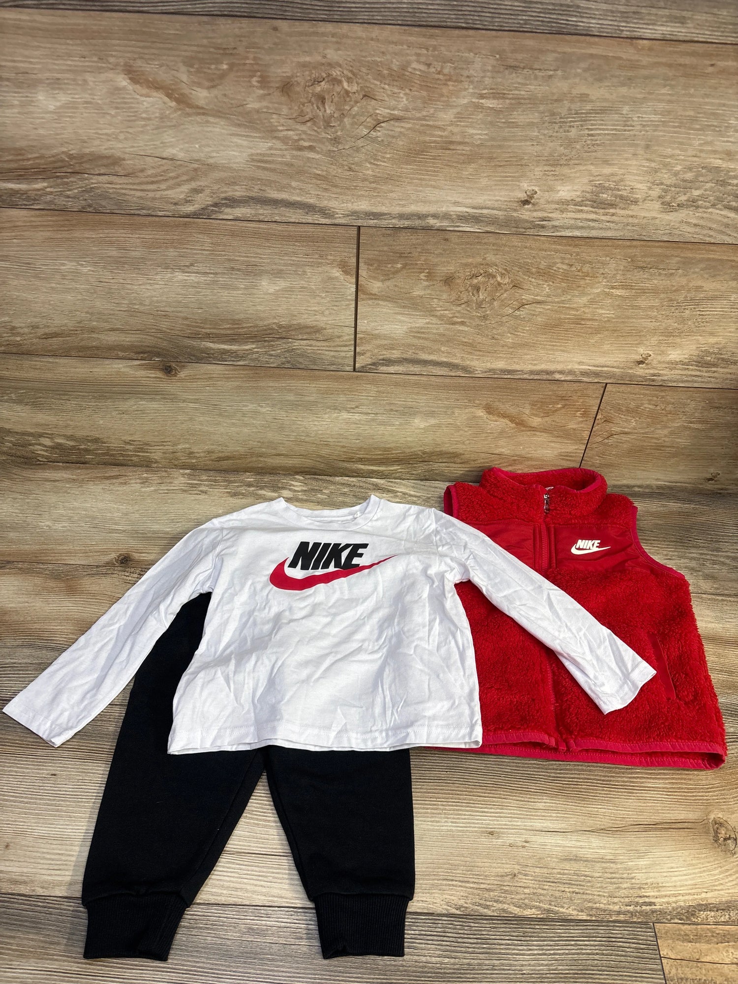 Nike 3pc Faux Fur Vest, Long Sleeve Shirt, & Joggers Set Red sz 3T