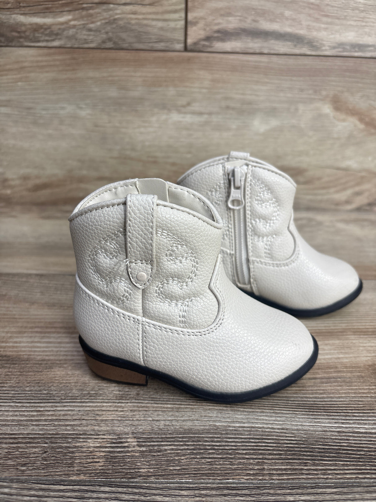 Cat & Jack Cowboy Boots White sz 5c