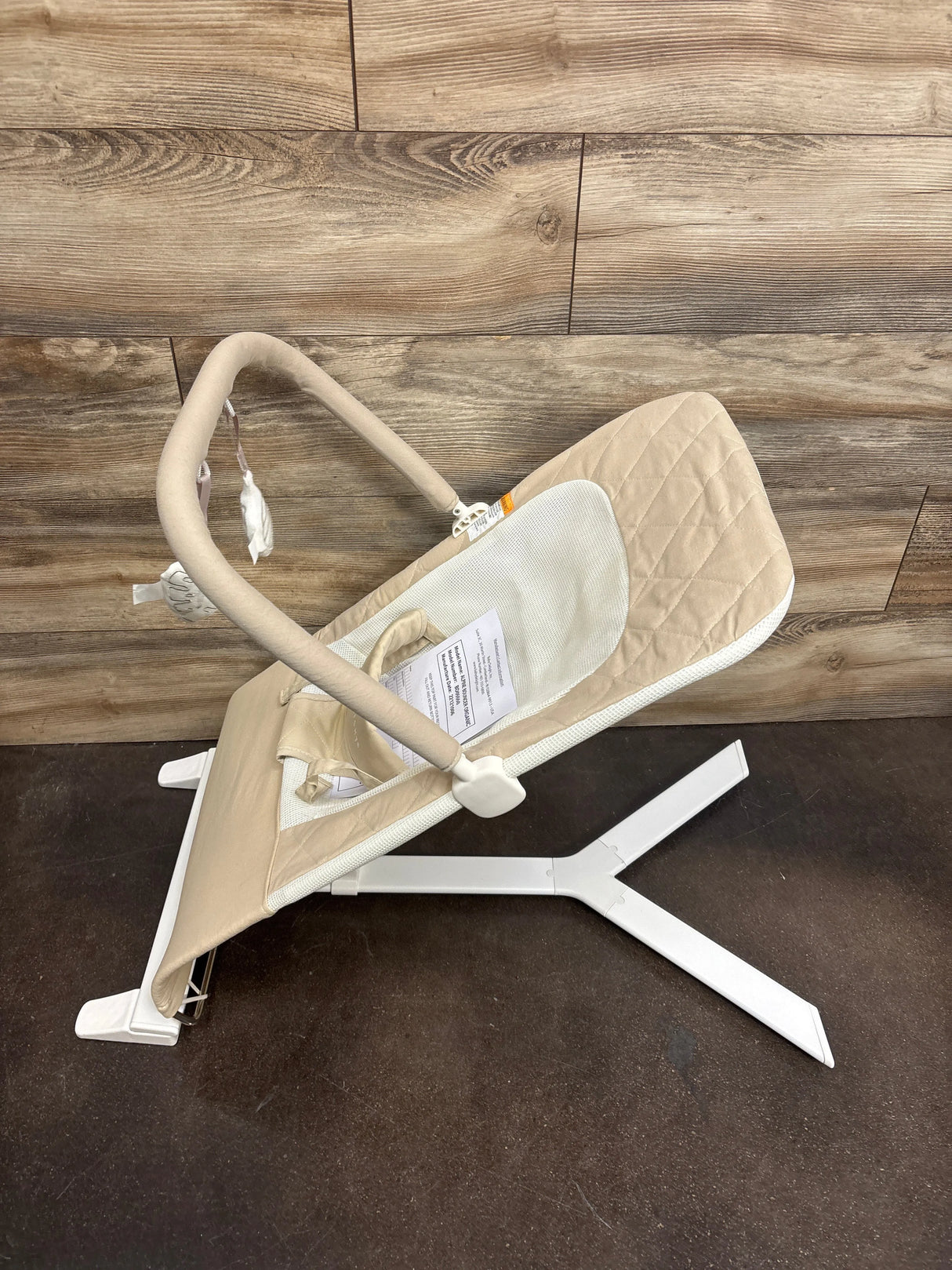 NEW Baby Delight Alpine Organic Deluxe Portable Bouncer in Oat