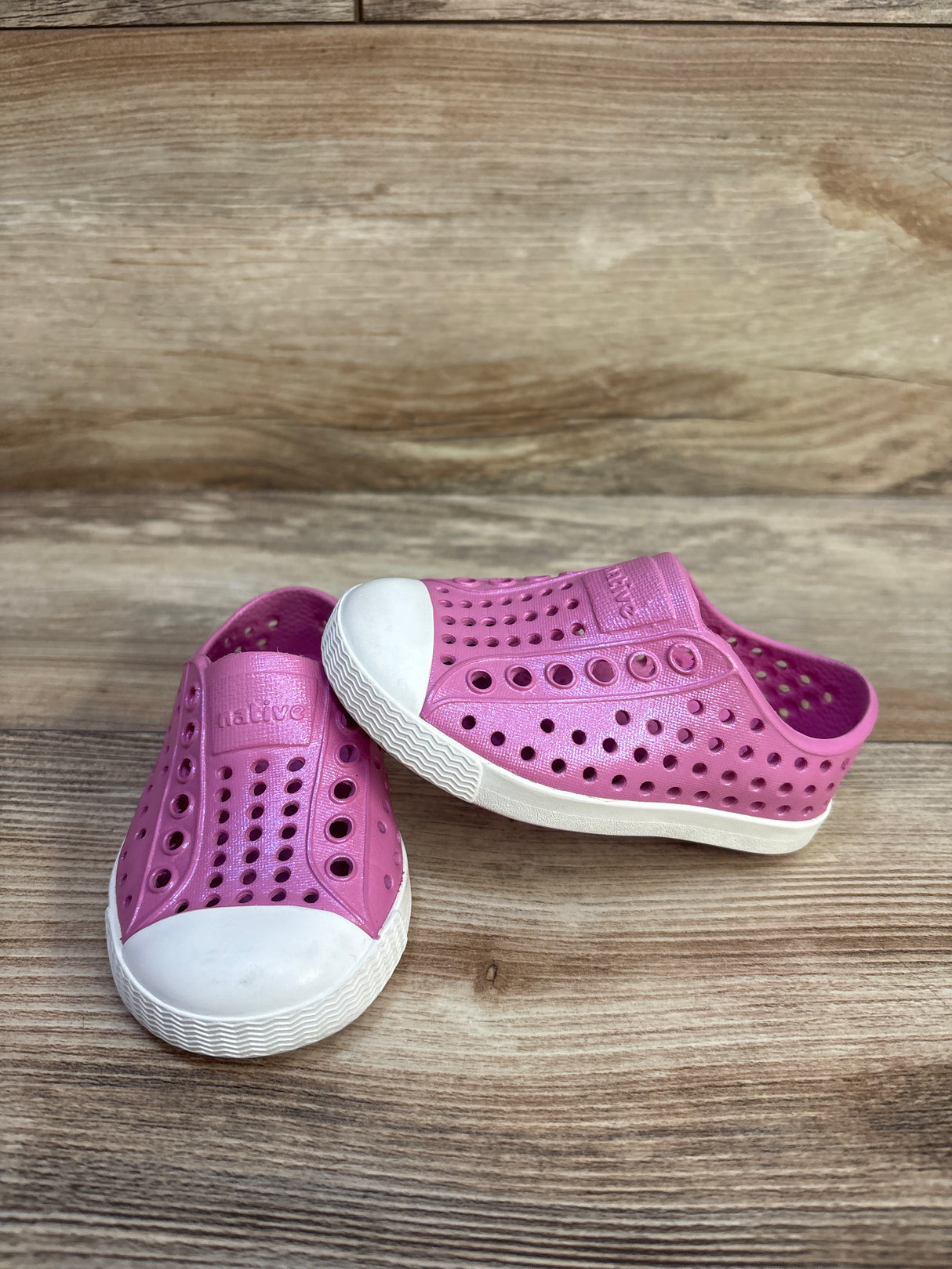 Native Jefferson Slip On Hollywood Pink Shoes sz 4c