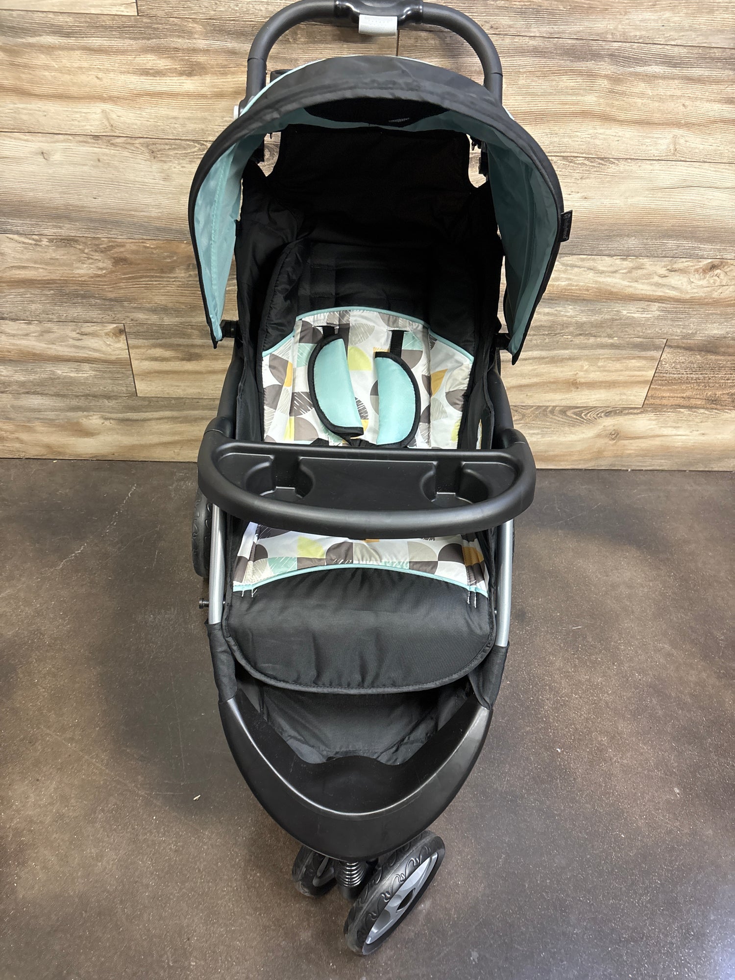Baby Trend EZ Ride 35 Travel System with Infant Car Seat in Doodle Dots
