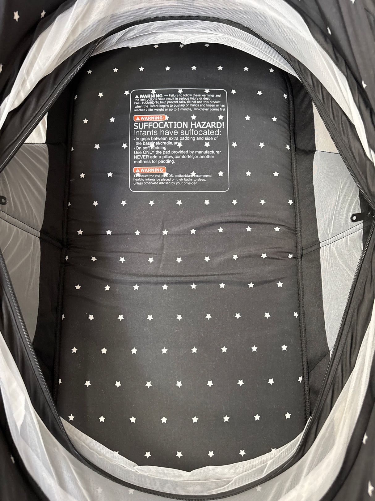 Dream On Me Karley Bassinet - Star Print Black