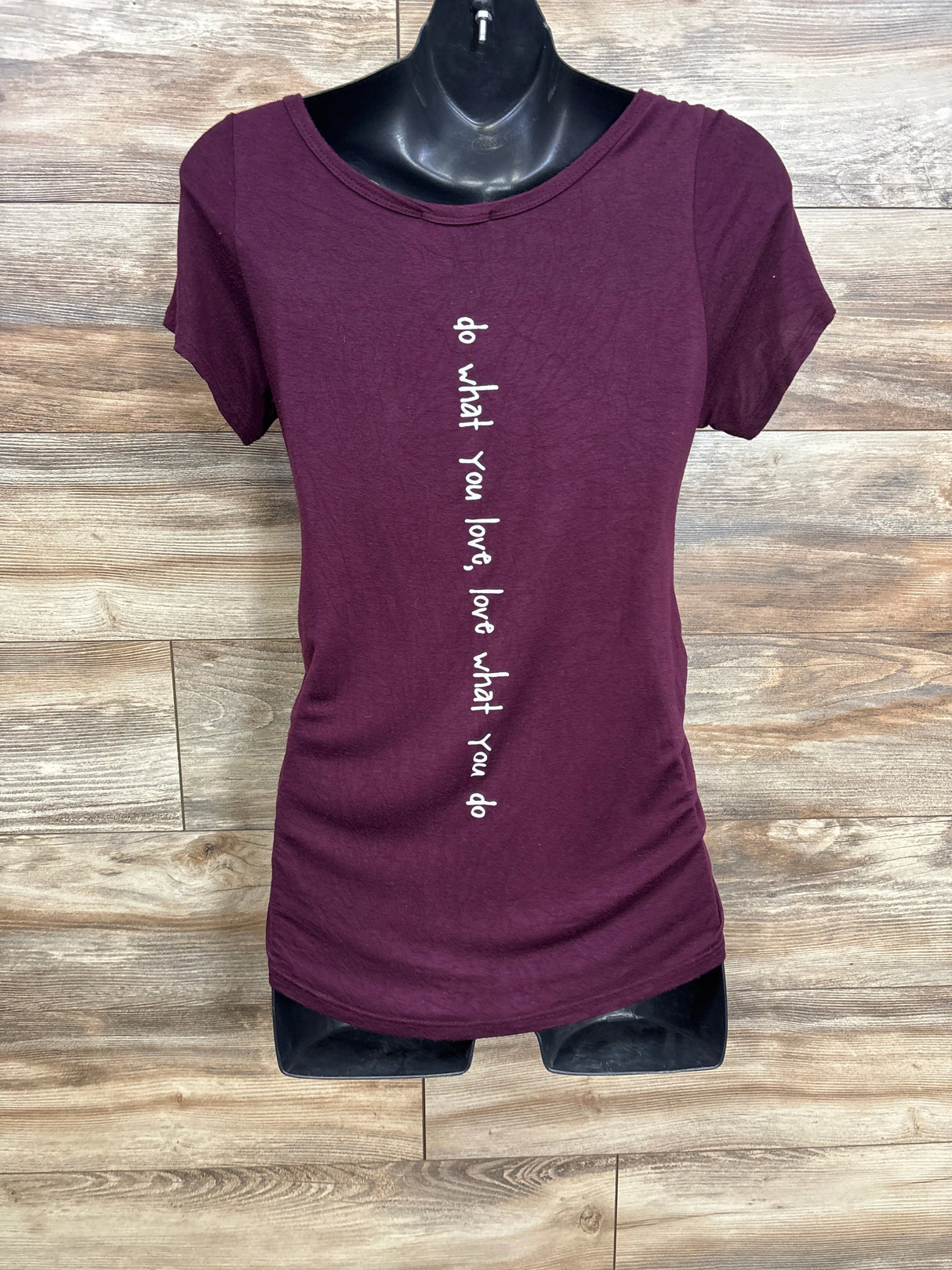 French Pastry Burgundy Heart Shirt sz Medium