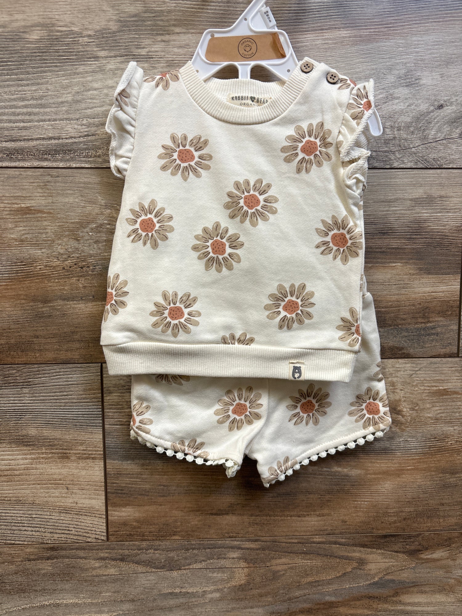 NWOT Rabbit + Bear Organic 2pc Sweatshirt Tank & Shorts Set Ivory sz 6/9m
