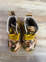 Camo Combat Boots Beige sz 5c