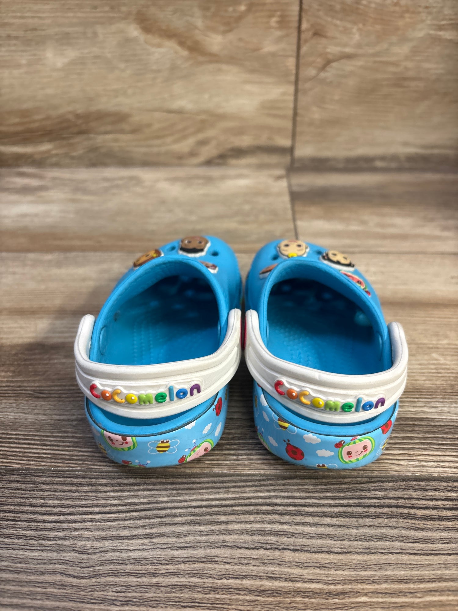 Crocs Cocomelon Classic Clogs Blue sz 6c