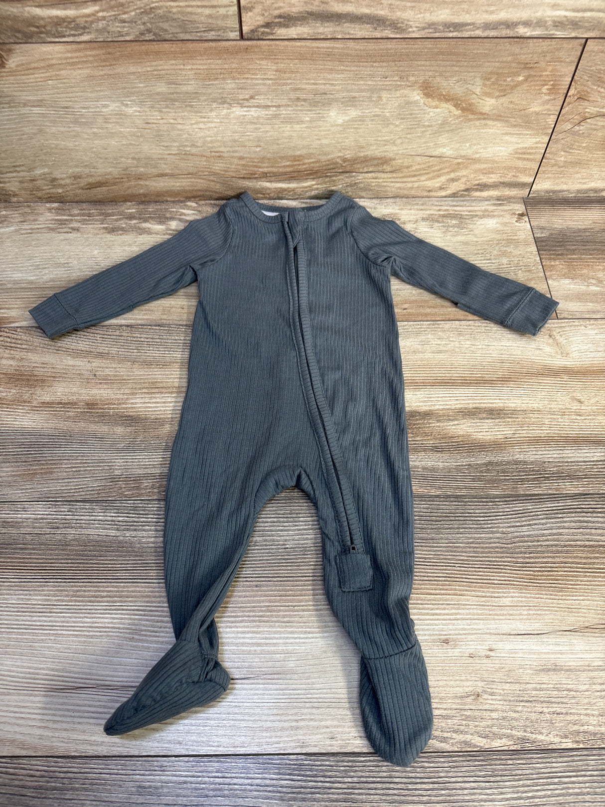 Copper Pearl Ribbed Footie Sleeper Grey sz 0-3m