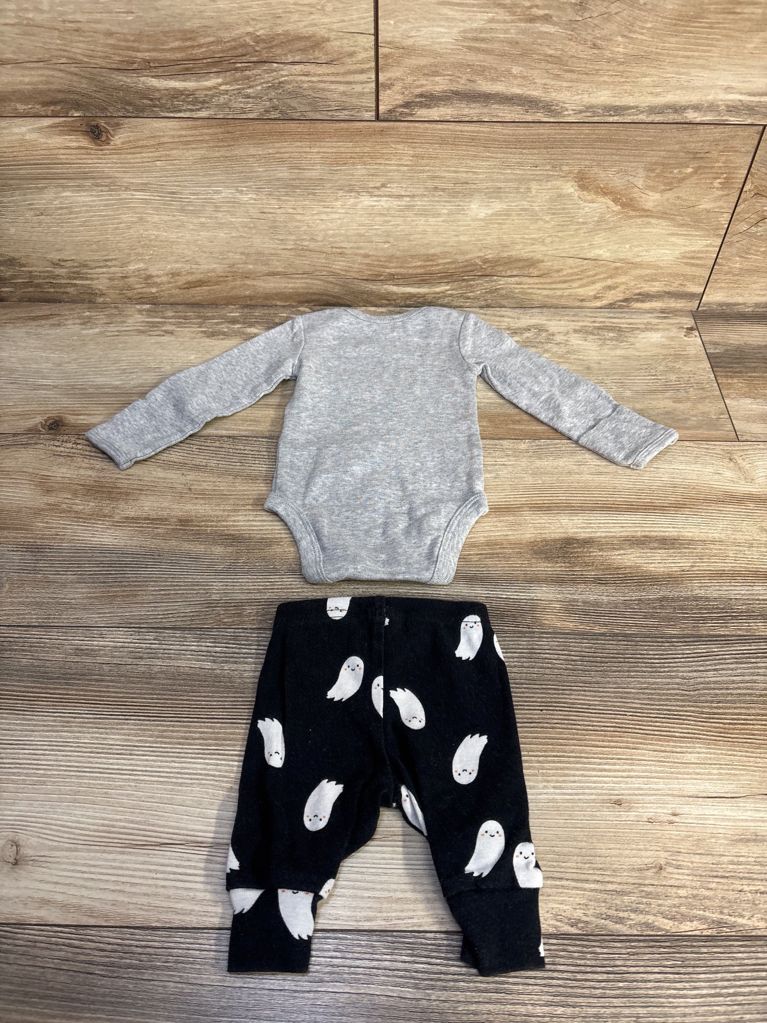 Just One You 2pc Little Boo! Ghost Print Bodysuit & Pants Set Grey sz Newborn