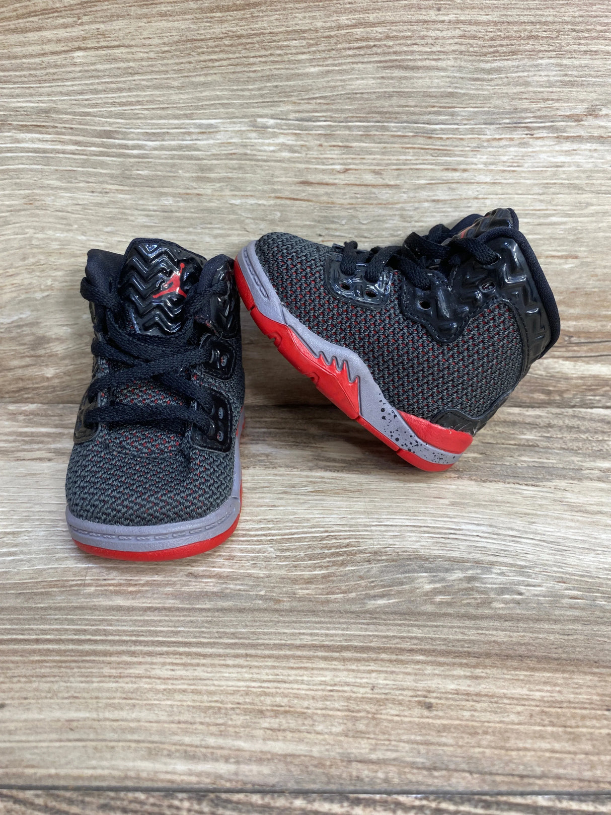 Jordan Spike Forty Sneakers sz 2c