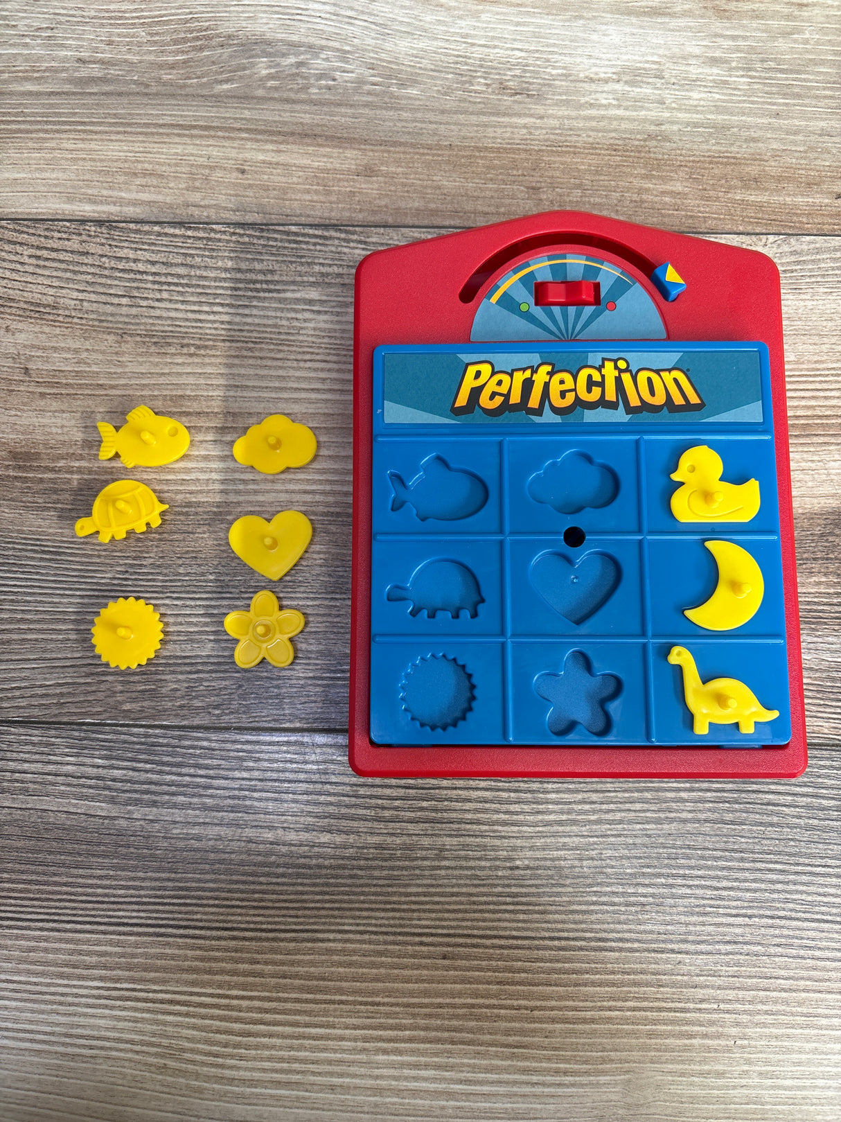 Hasbro Gaming Perfection Game