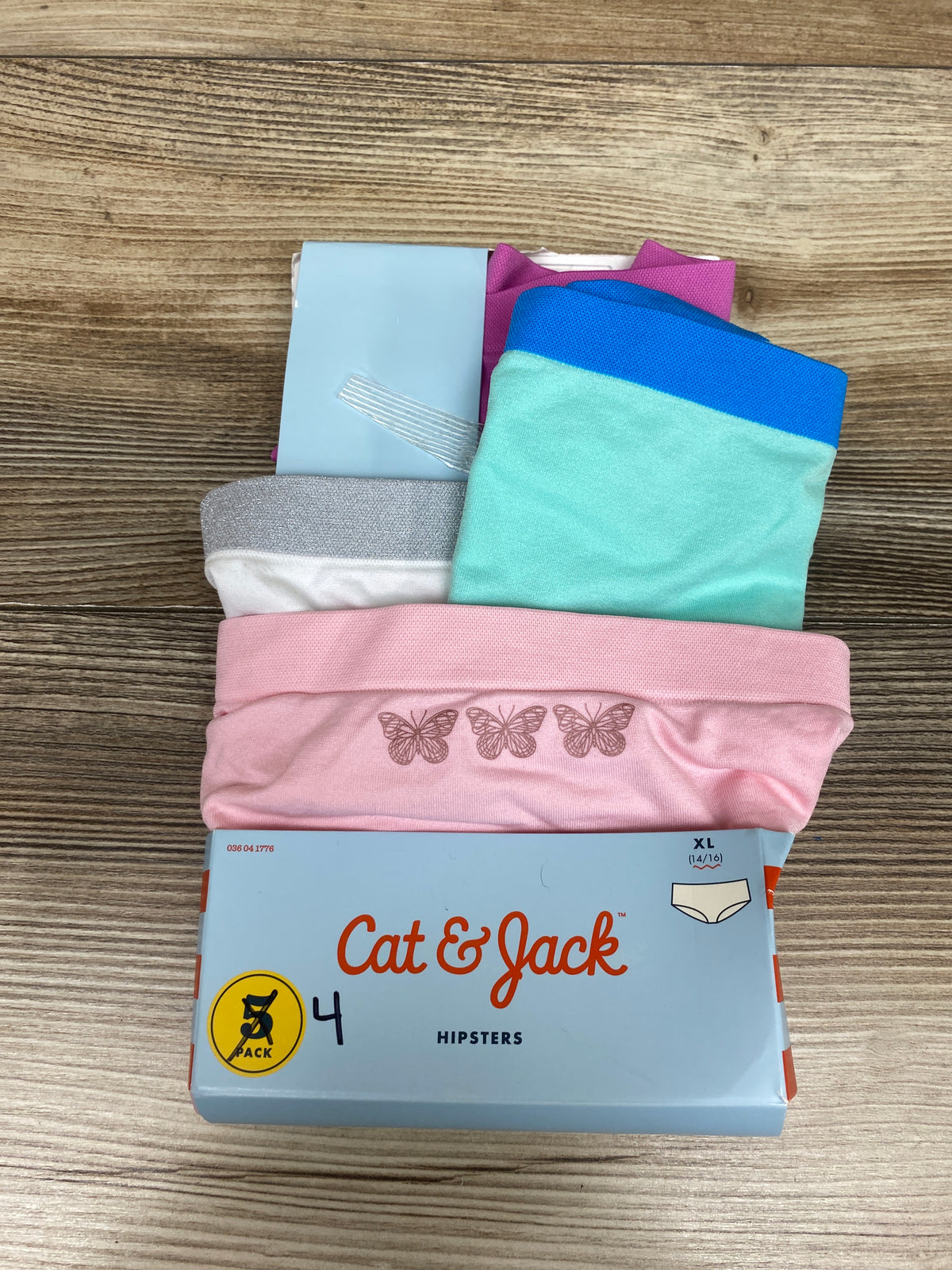 NEW Cat & Jack Girls' Hipsters 4pk sz XL (14-16)