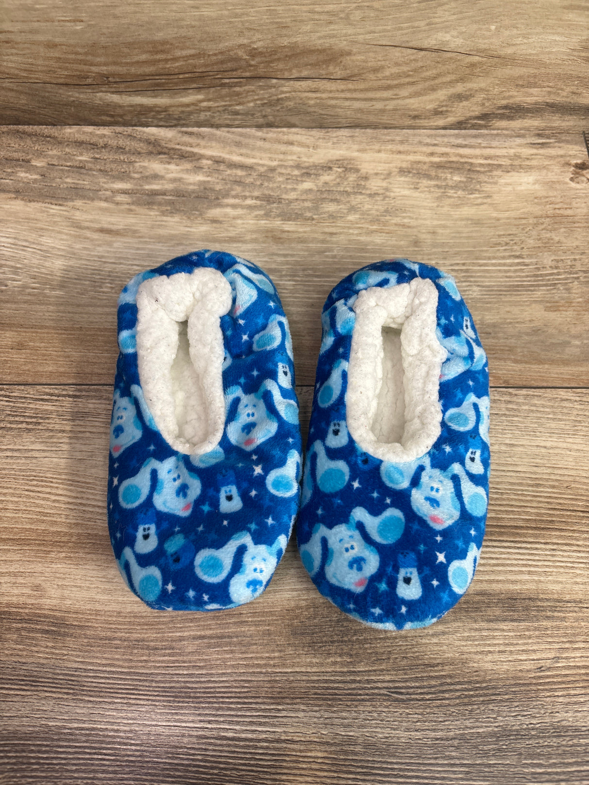 Blues Clues Fuzzy Slippers with Grip Bottoms Blue sz 7/8c