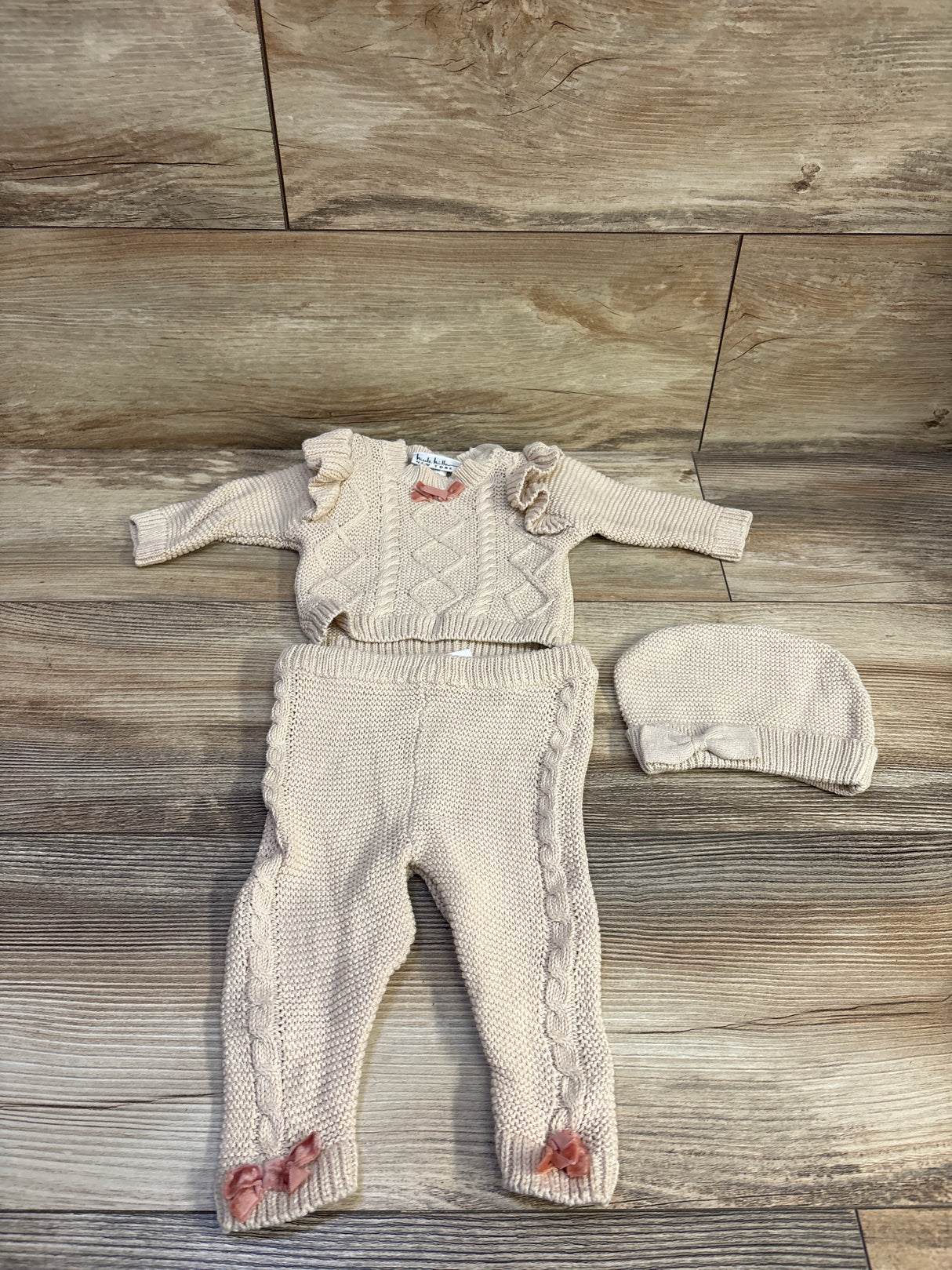 Nicole Miller 3pc Cable Knit Sweater, Pants, & Hat Set Tan sz 3/6m