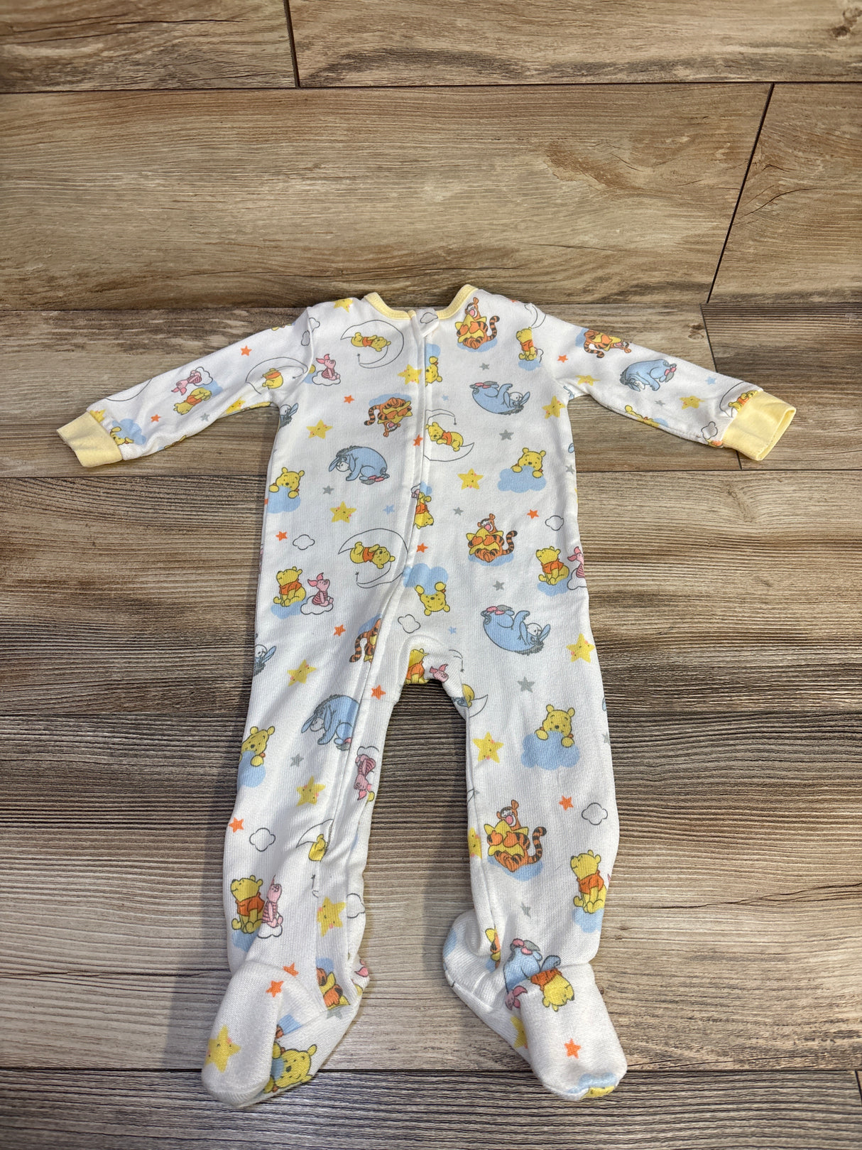 Disney Baby Winnie The Pooh Sleeper White sz 6m