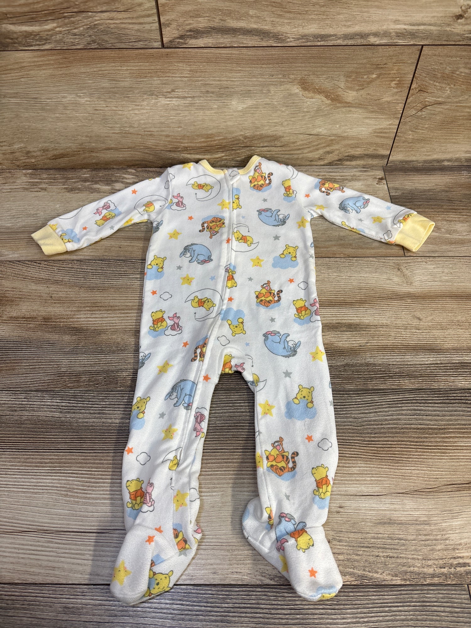 Disney Baby Winnie The Pooh Sleeper White sz 6m