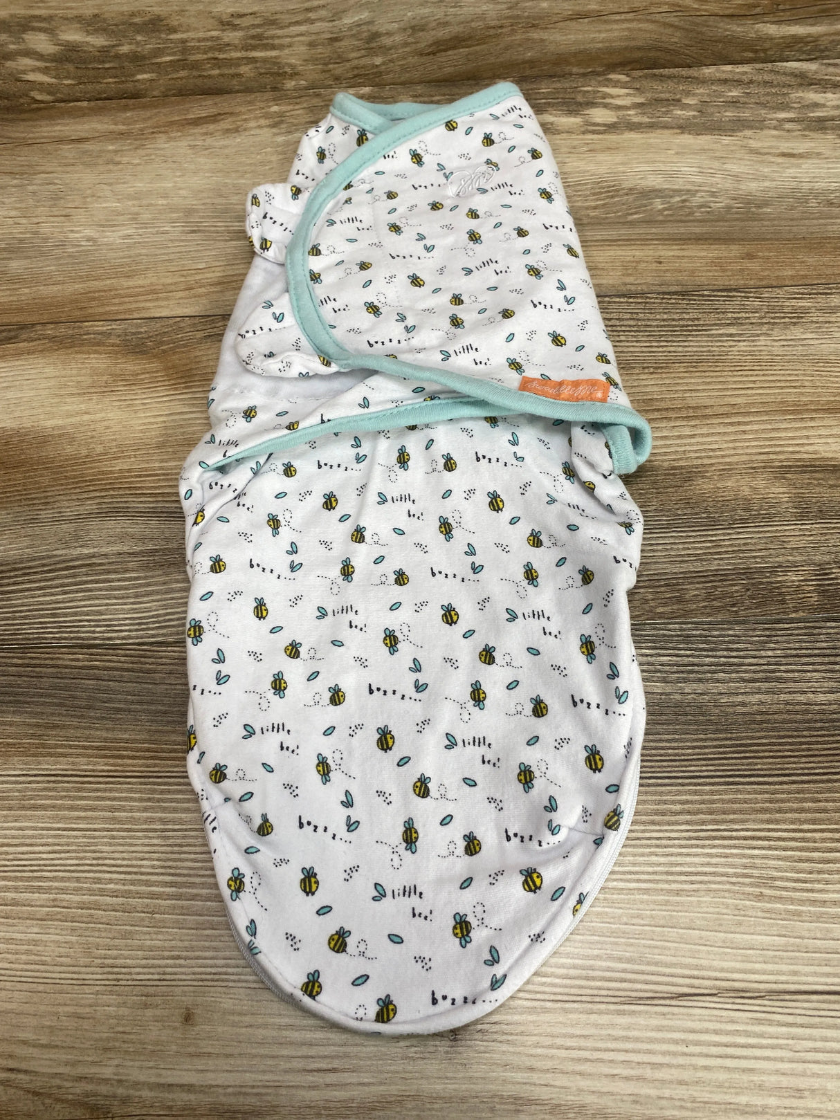 SwaddleMe Bee Print Swaddle Wrap White sz 0-3m