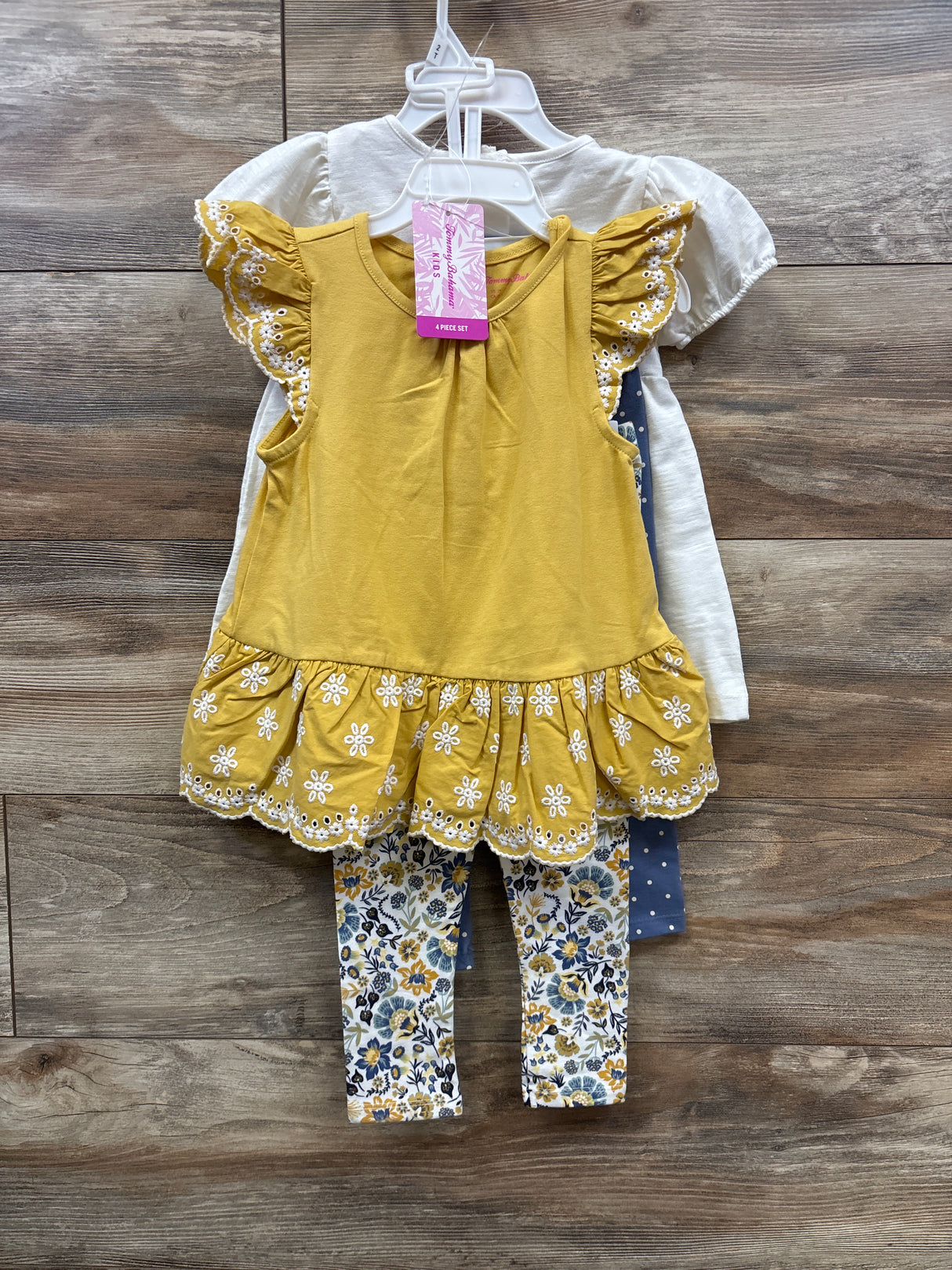 NEW Tommy Bahama 4pc Floral Shirt & Bottoms Set White sz 2T