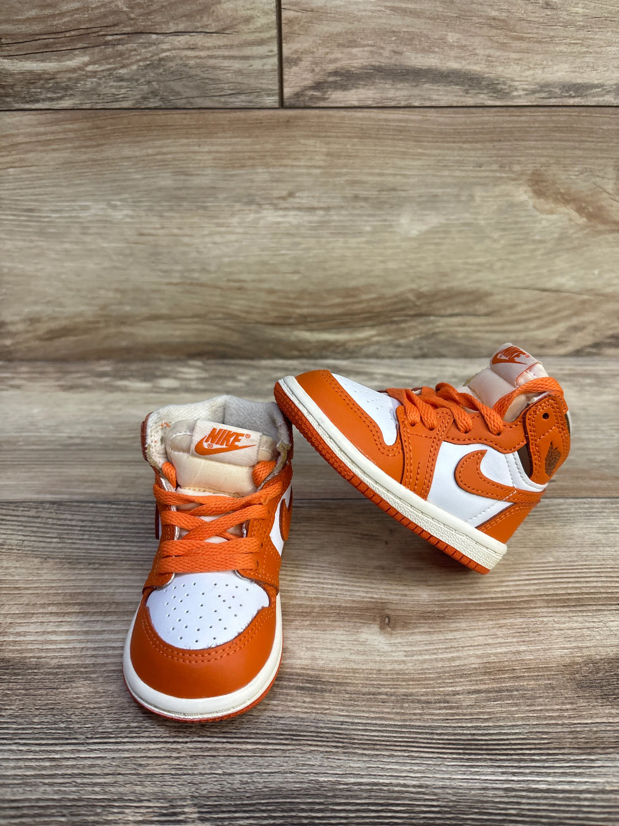 Air Jordan 1 High OG TD 'Starfish' Sneakers sz 4c