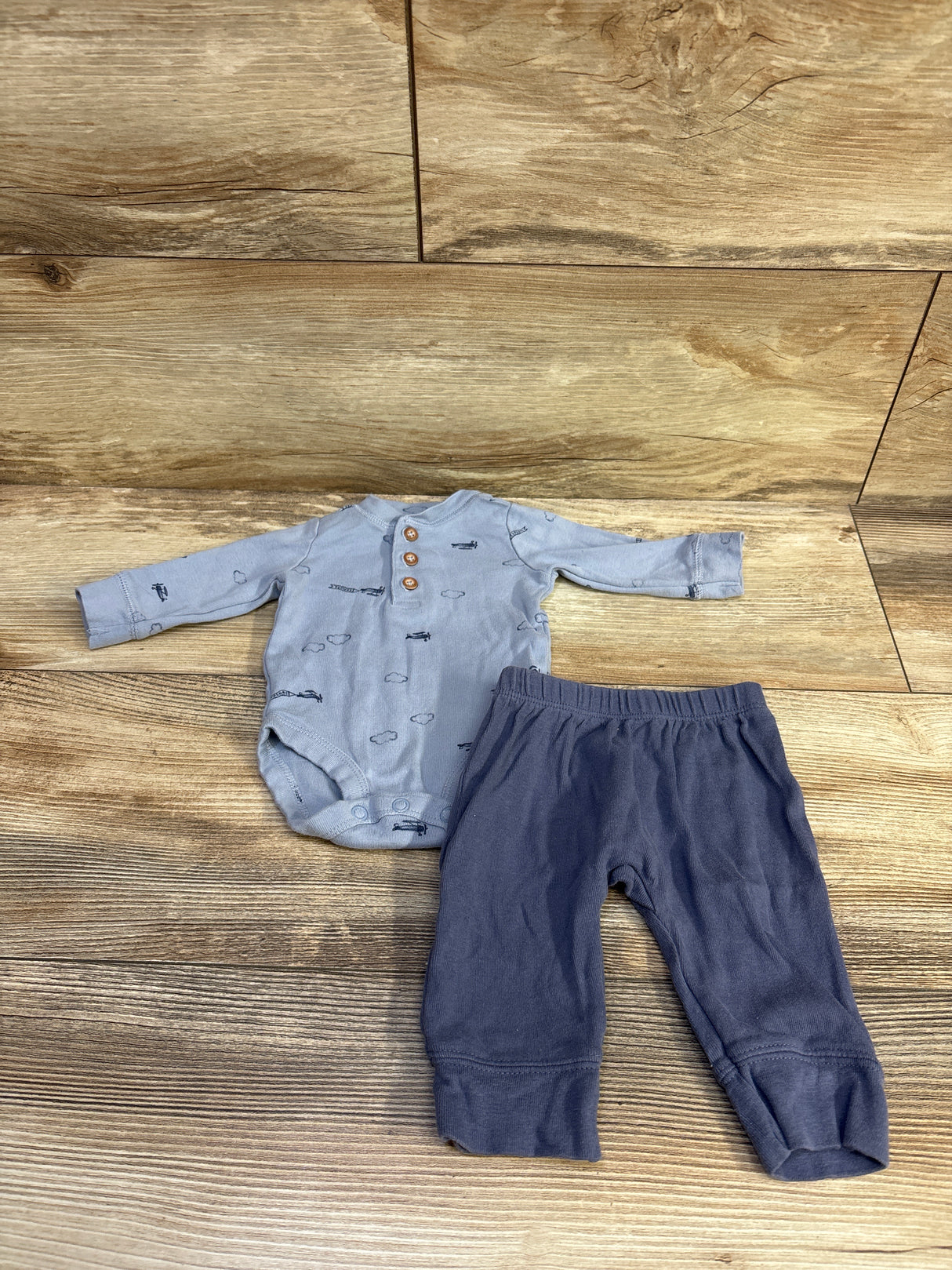 Just One You 2pc Bodysuit & Pants Set Blue sz Newborn