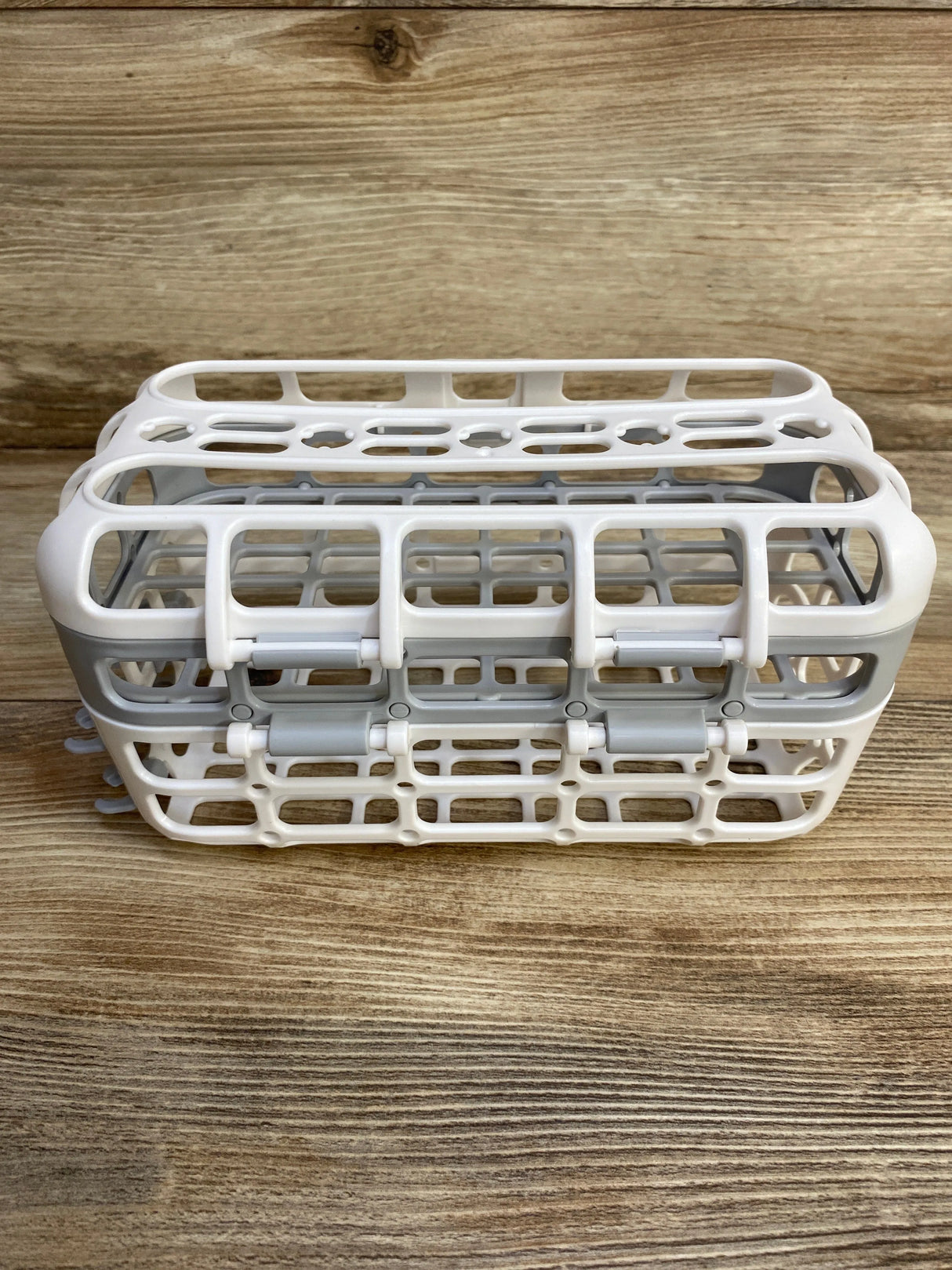 Munchkin Deluxe Dishwasher Basket - White/Grey