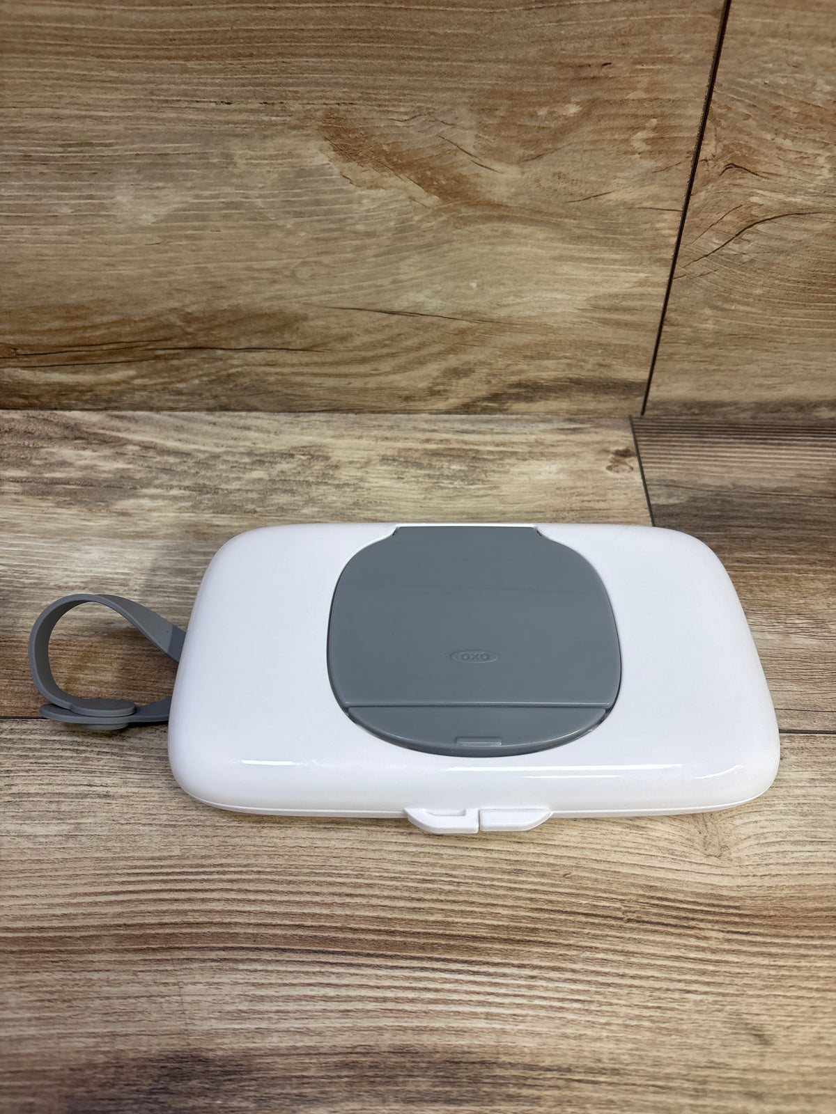 Oxo Tot On-The-Go Wipes Dispenser White