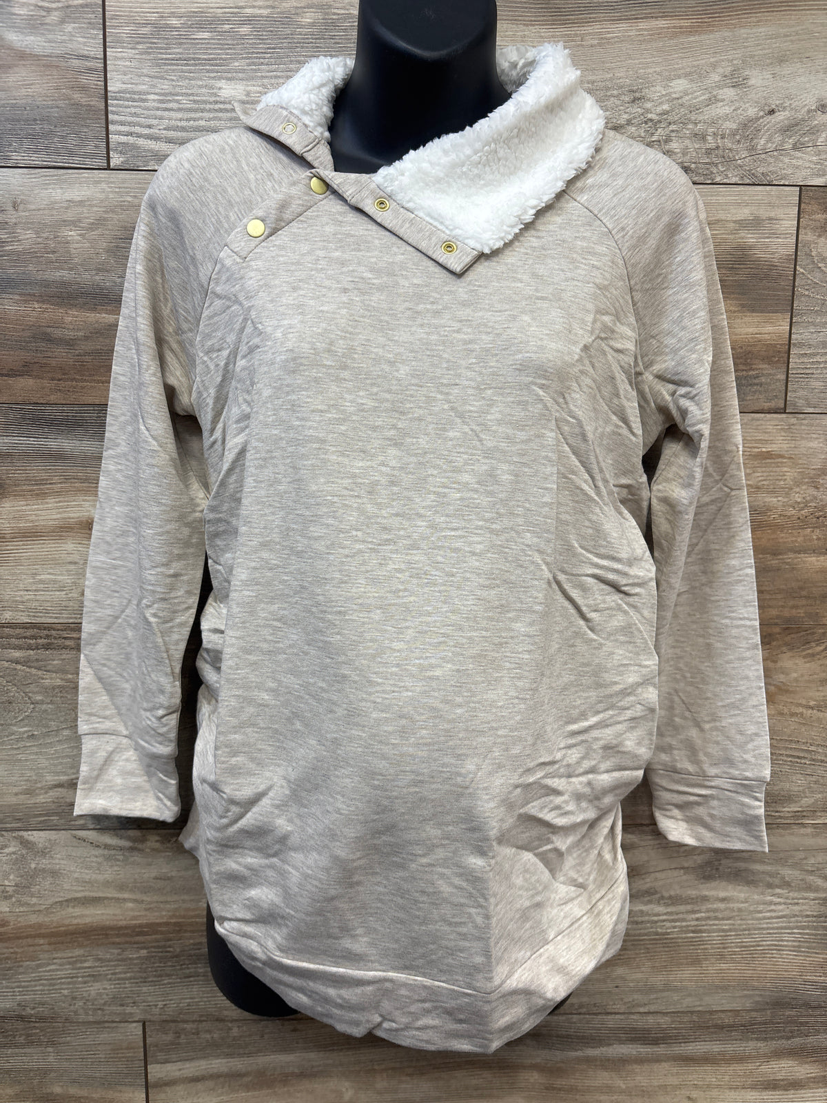 NEW Isabel Maternity Snap Sherpa Collar Sweatshirt Oatmeal sz Medium