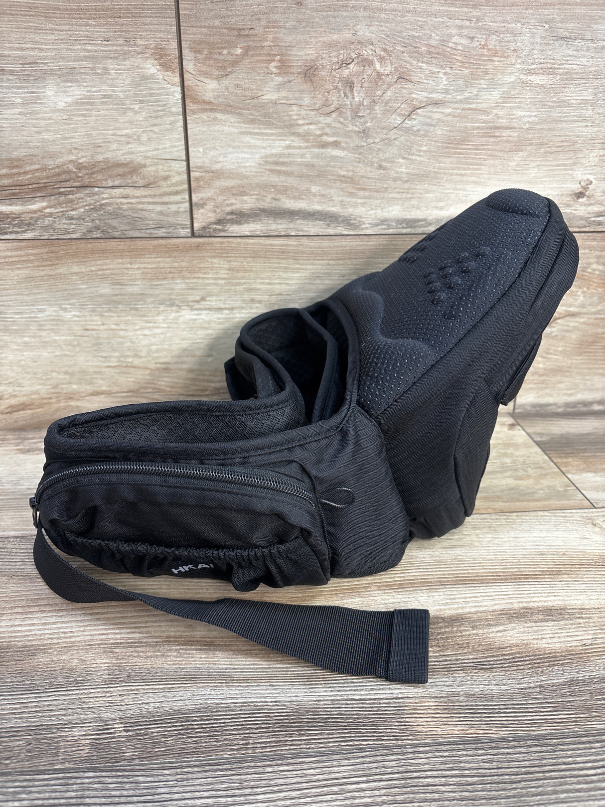 NEW HKAI Hip Carrier Black (up to 44lbs)