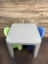 Simplay3 Play Around Table and 2 Chairs Set
