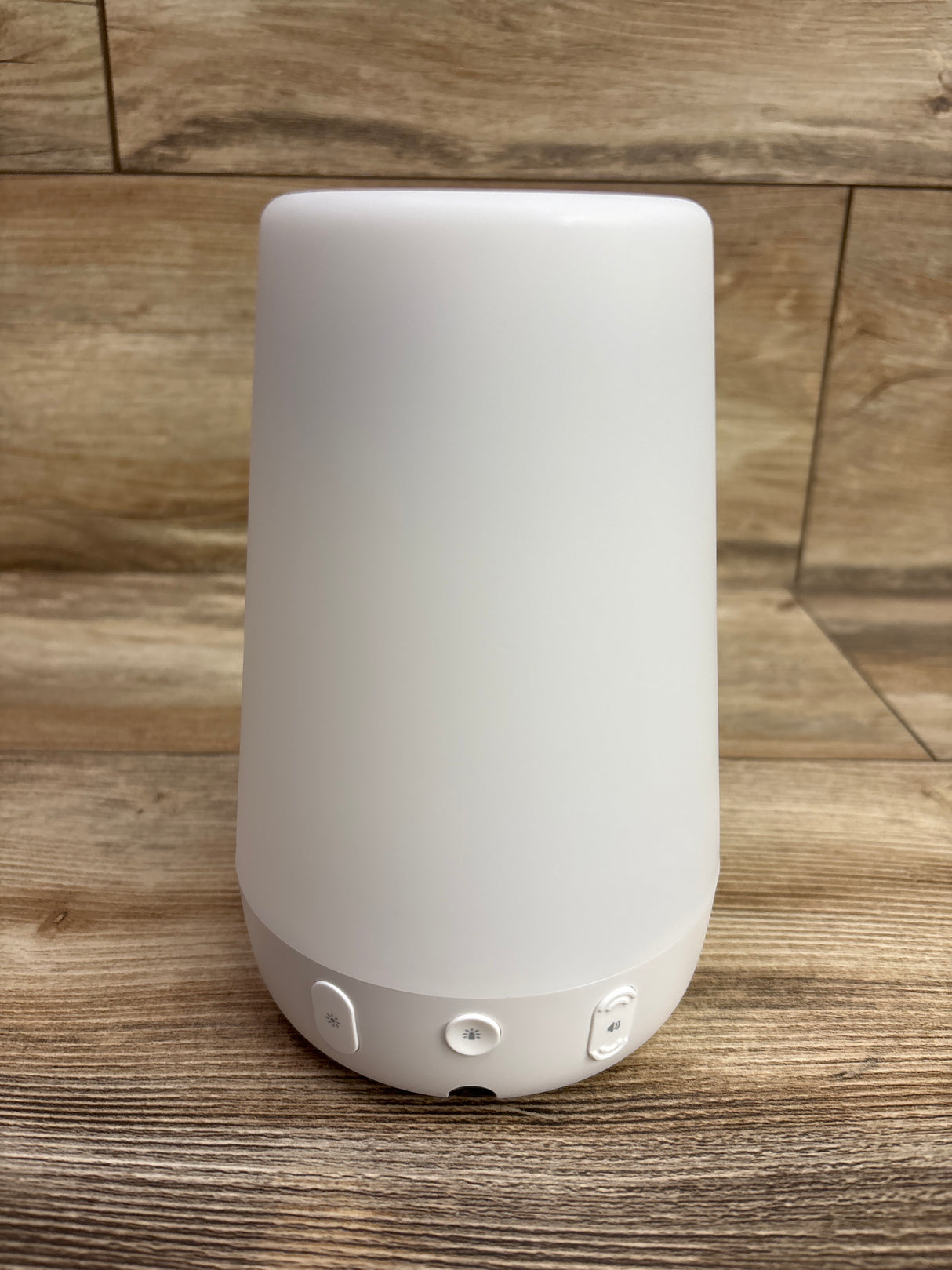 Hatch Rest 2nd Gen All-in-one Sleep Machine, Nightlight & Sound Machine