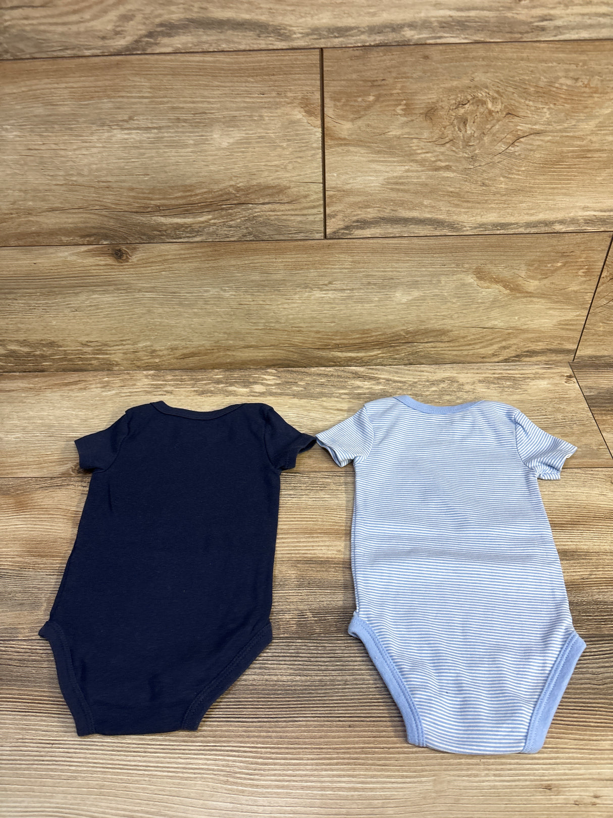 Nike 2pk Bodysuits Blue sz 9m
