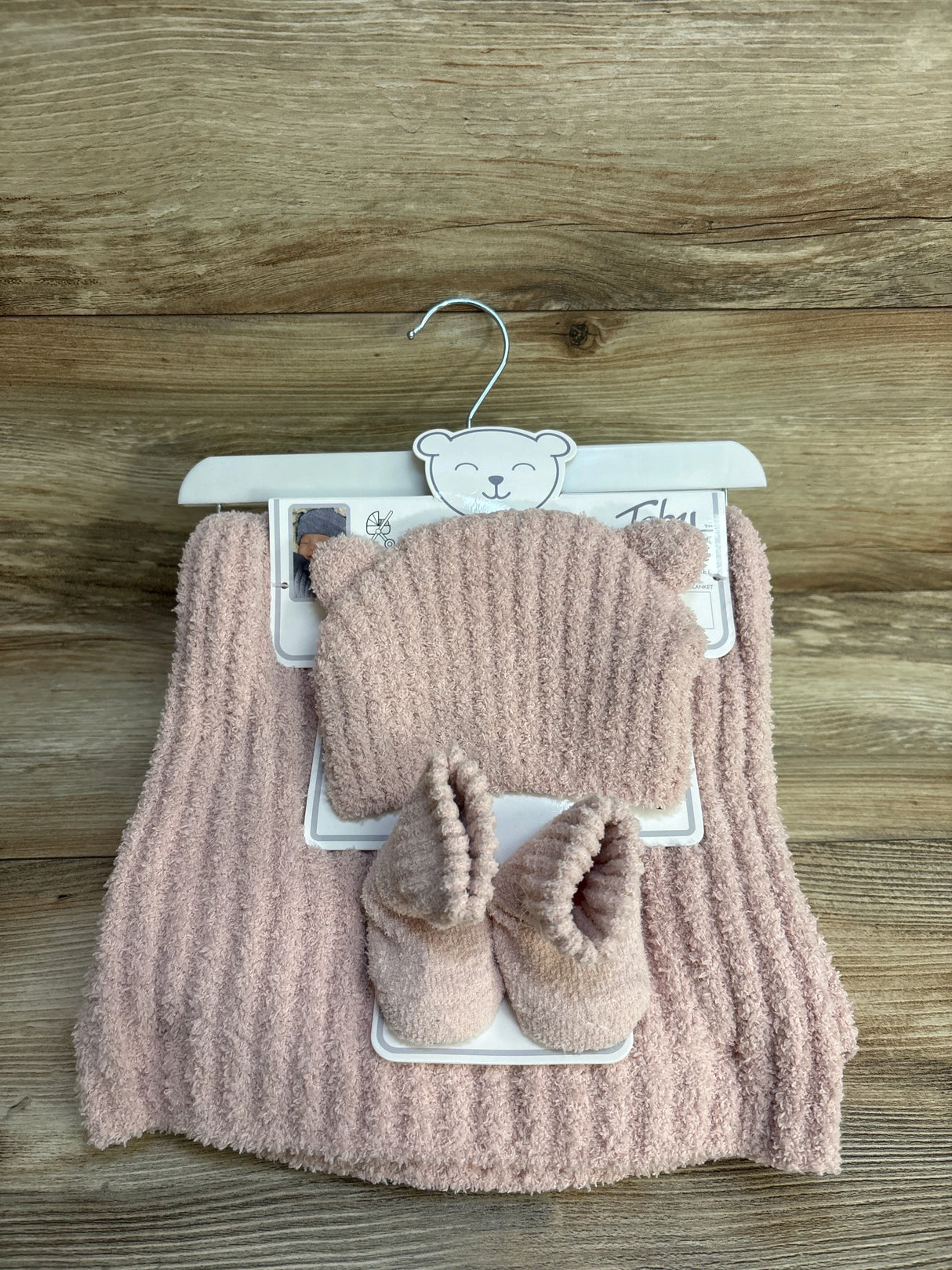 NEW Toby & Me Hat, Blanket, & Socks 3pc Set Pink sz NB