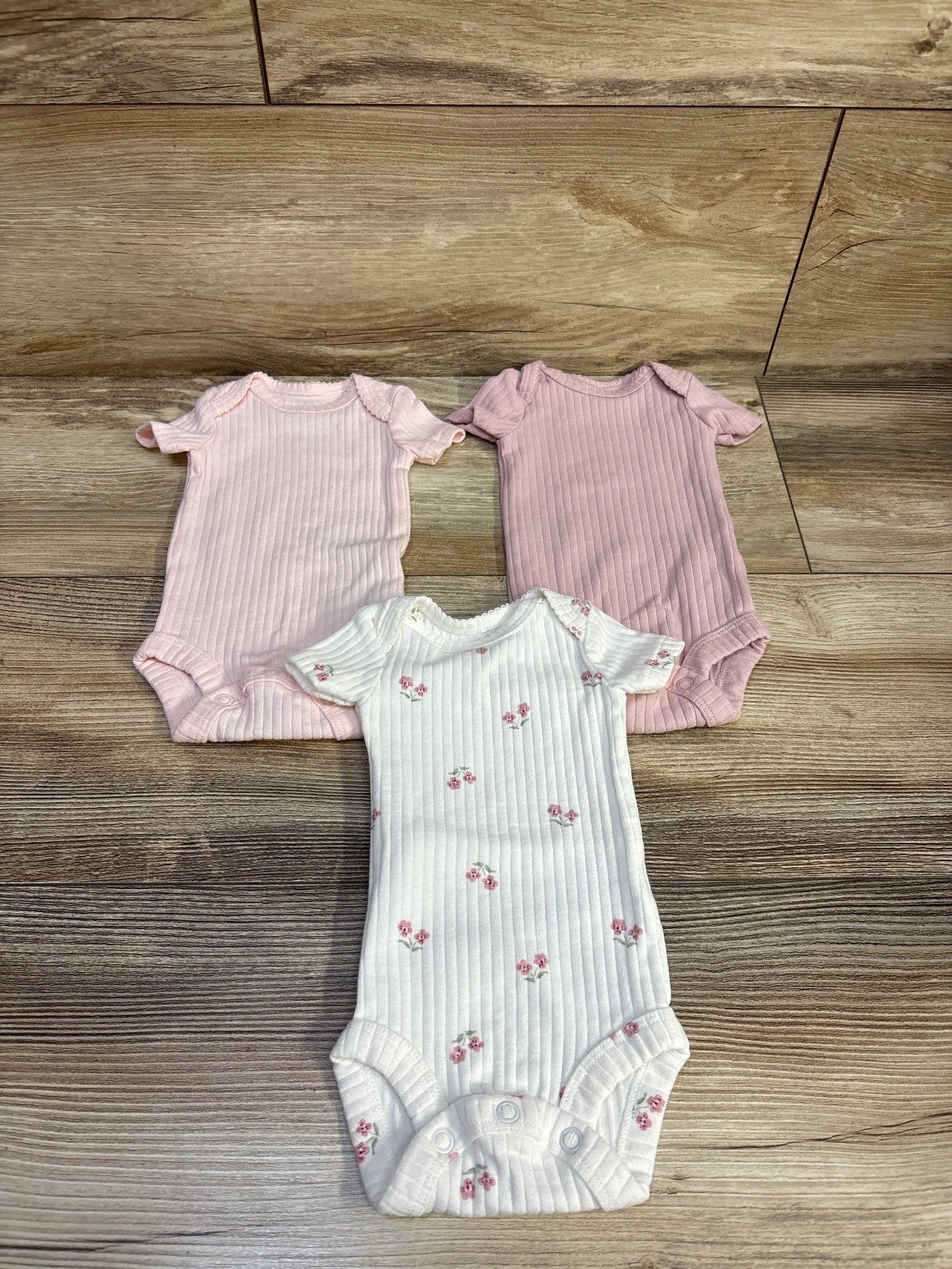 Just One You 3pk Ribbed Bodysuits Pink sz Preemie