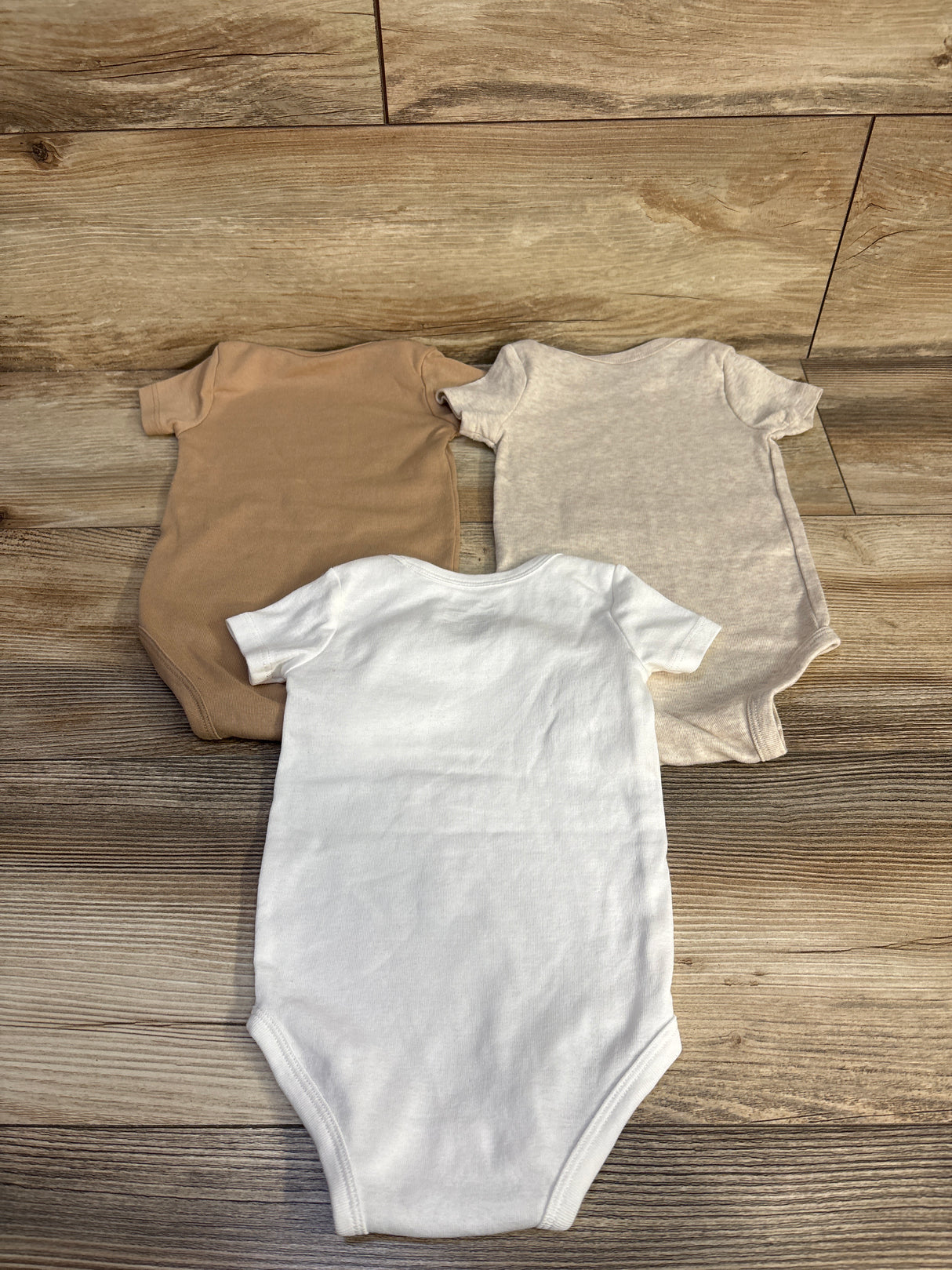 Nike 3pk Bodysuits Beige sz 9m