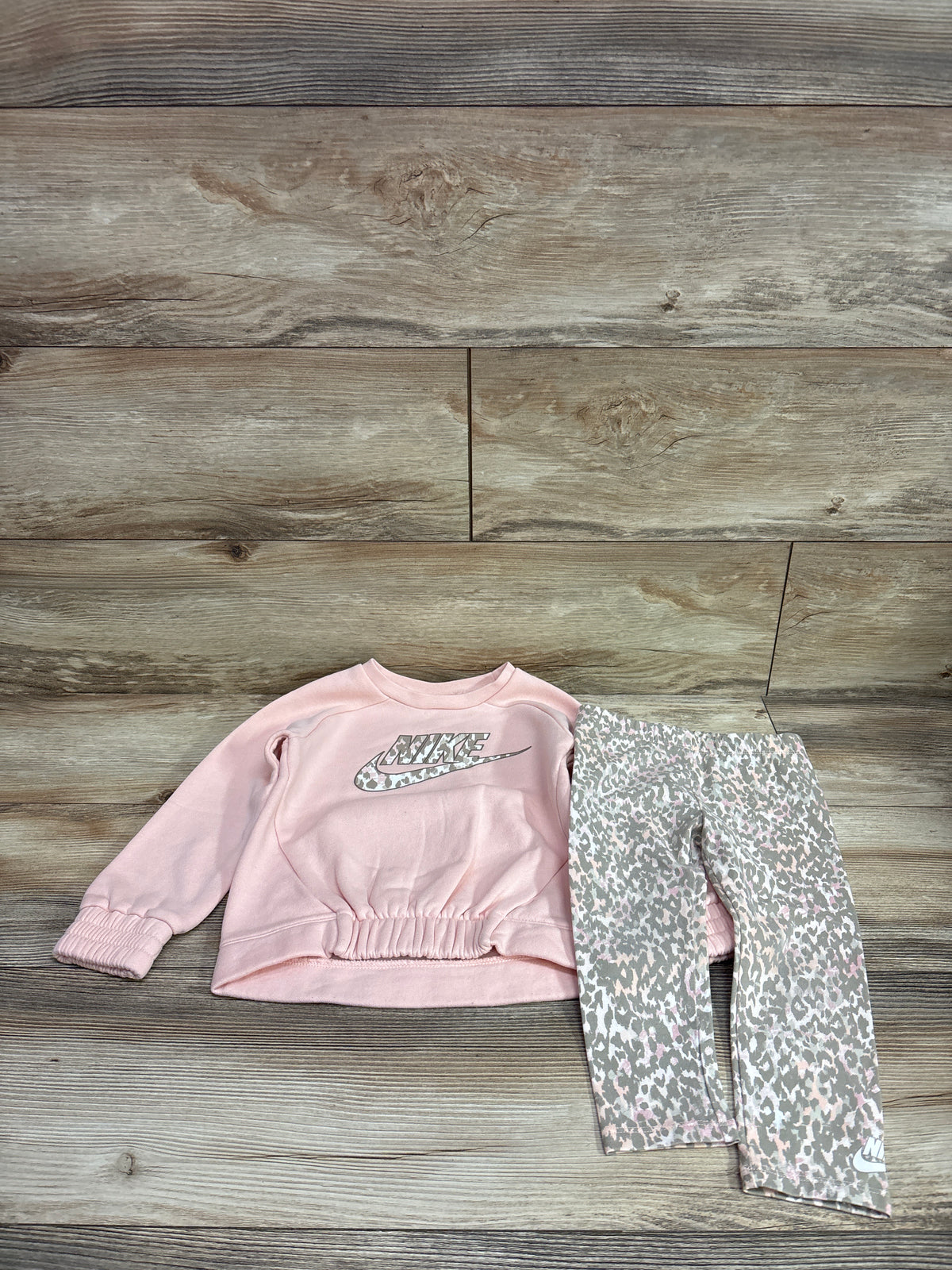 Nike 2pc Pullover Sweatshirt & Leggings Set Pink sz 3T
