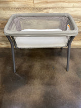 NEW Chicco LullaGo Anywhere Portable Bassinet in Sandstone