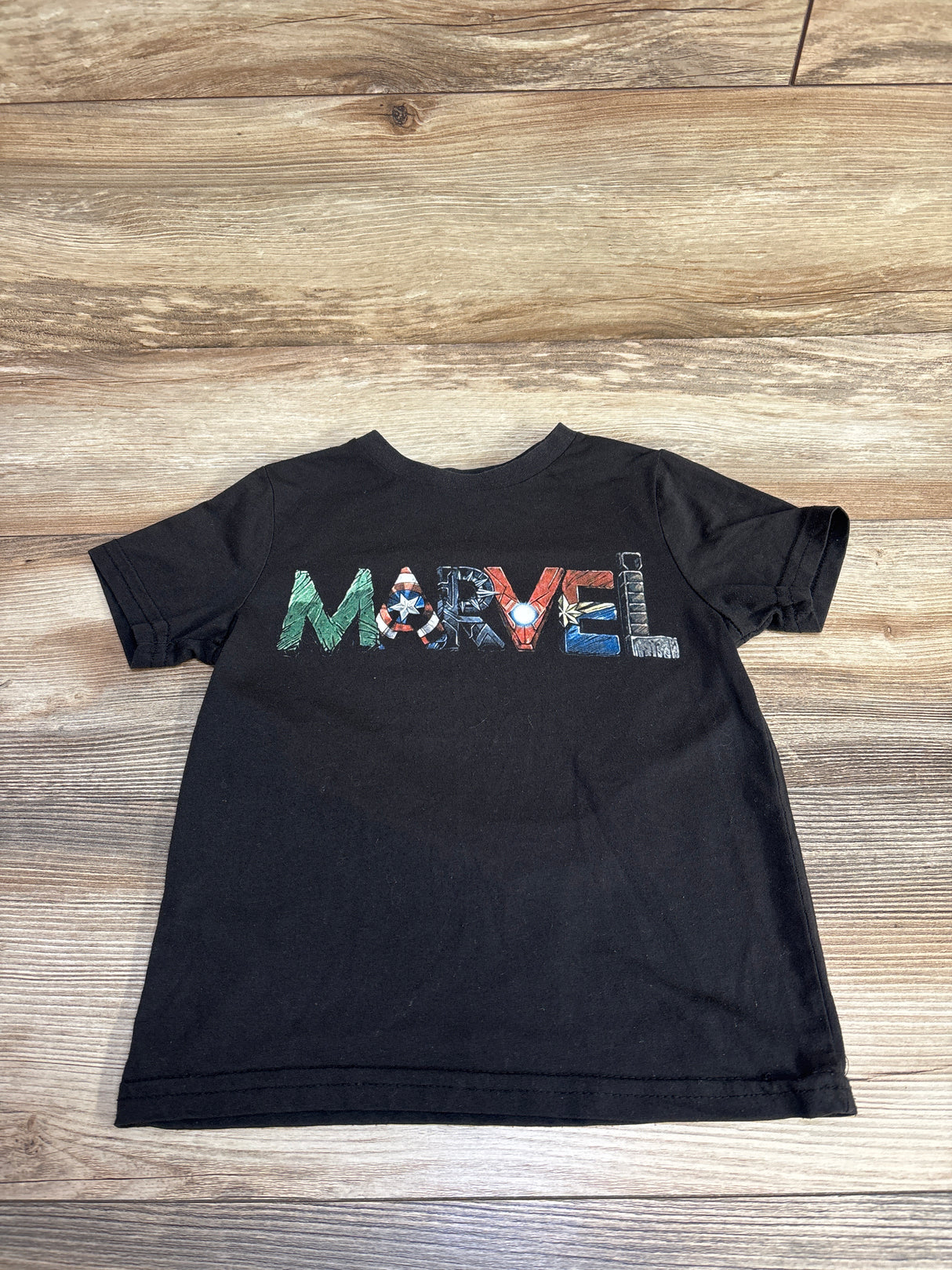 Marvel Logo Shirt Black sz 4-5T