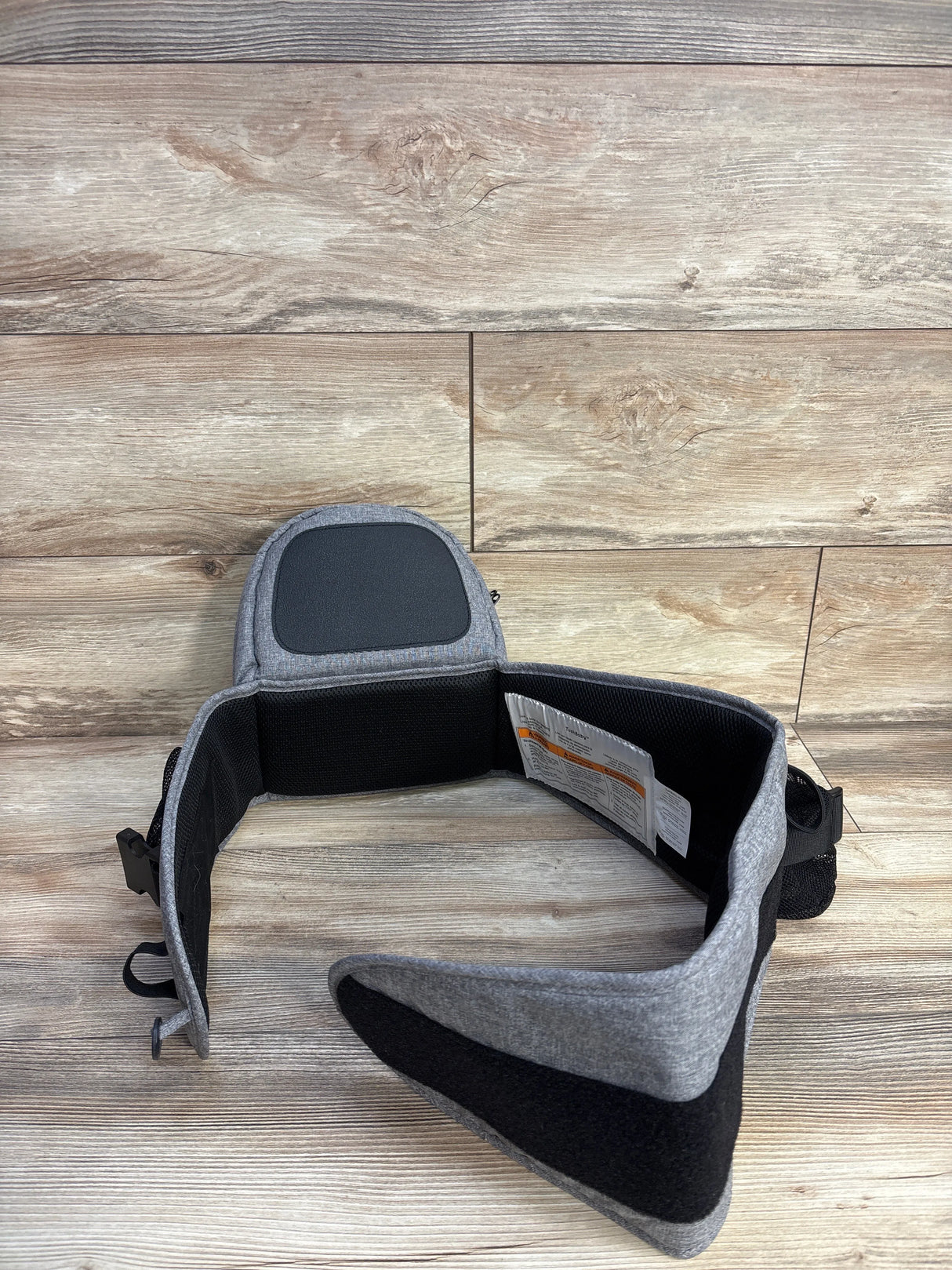 Tushbaby Hip Carrier in Charcoal up to 45lbs - Me n Mommy To Be