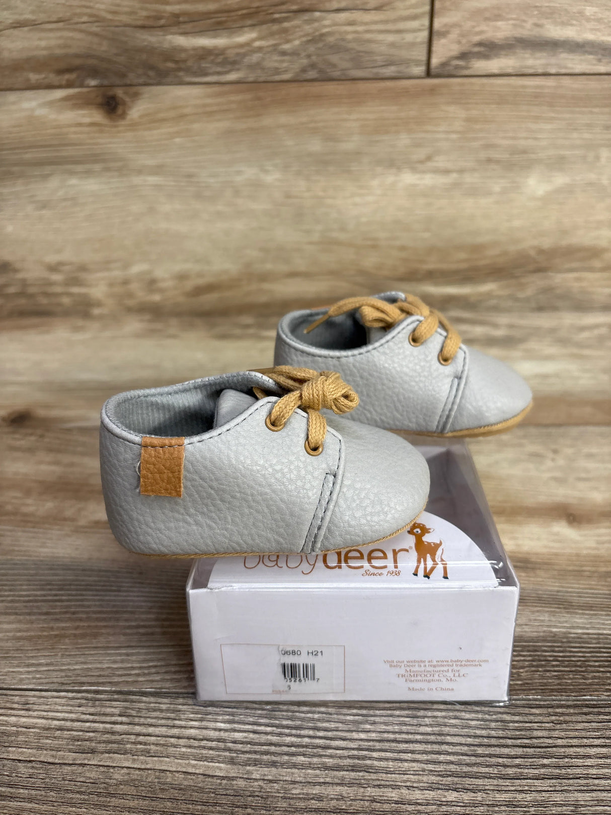 NEW Baby Deer Waddle Soft Sole Shoes Grey sz 1c
