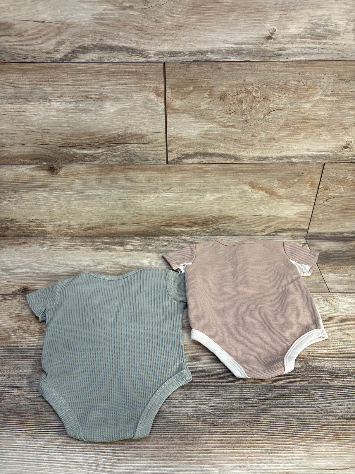 Mario Lopez 2pk Short Sleeve Bodysuit Set Green/Brown sz 3-6m