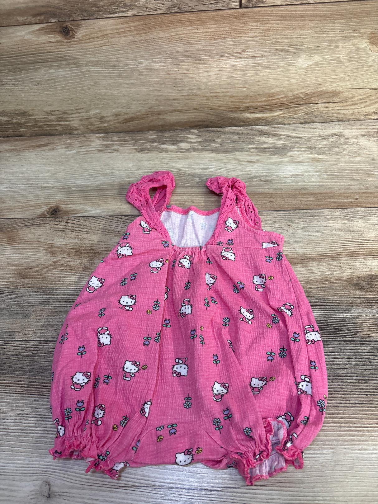 Hello Kitty Eyelet Shortie Romper Pink sz 9m