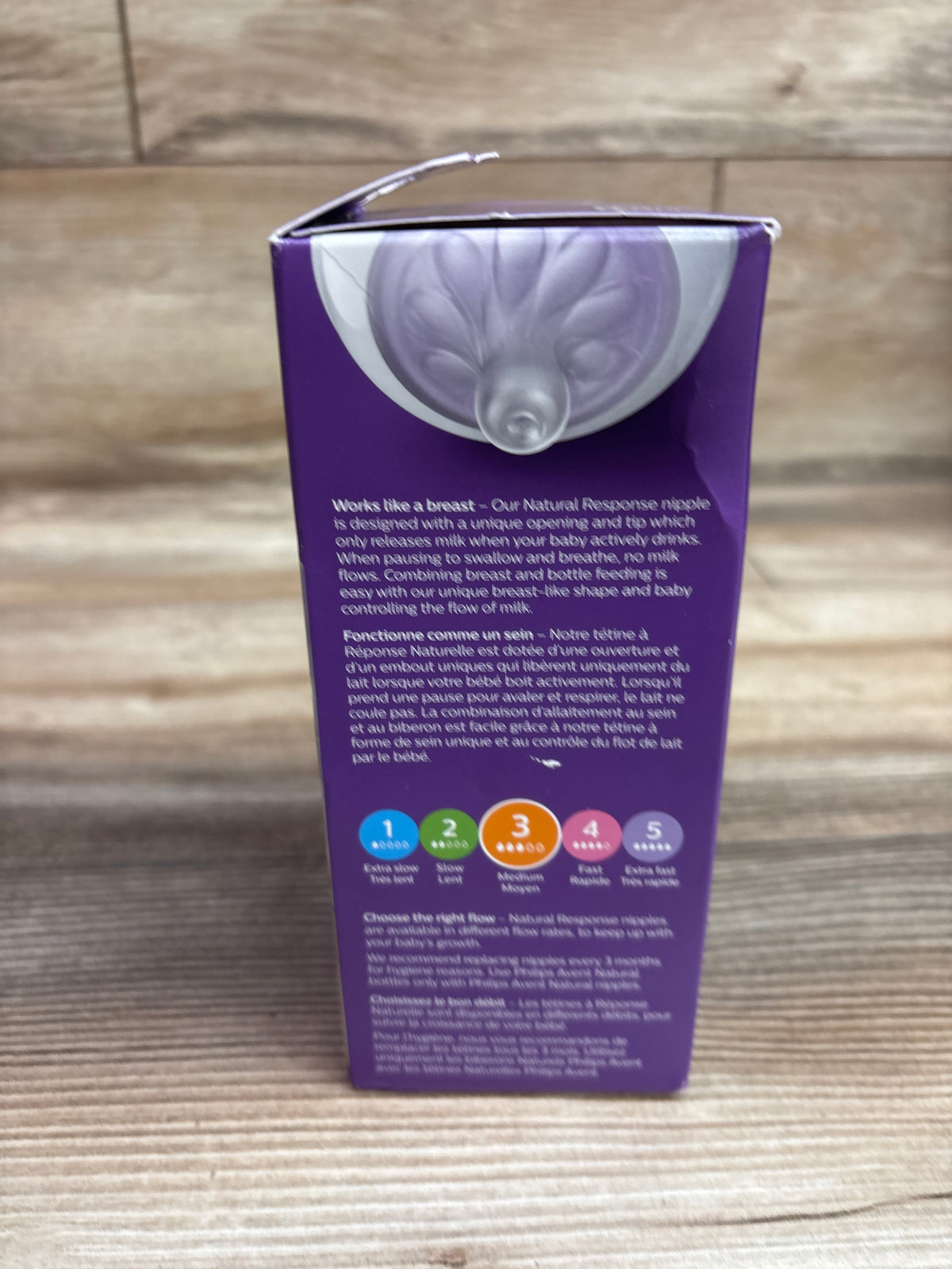 NEW Philips Avent Natural Baby Bottle with Medium Flow 3 Nipple, 9oz 3-6m