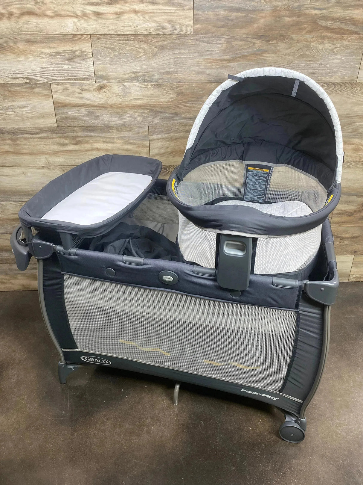 NEW Graco Pack n Play Dome LX Playard in Redmond