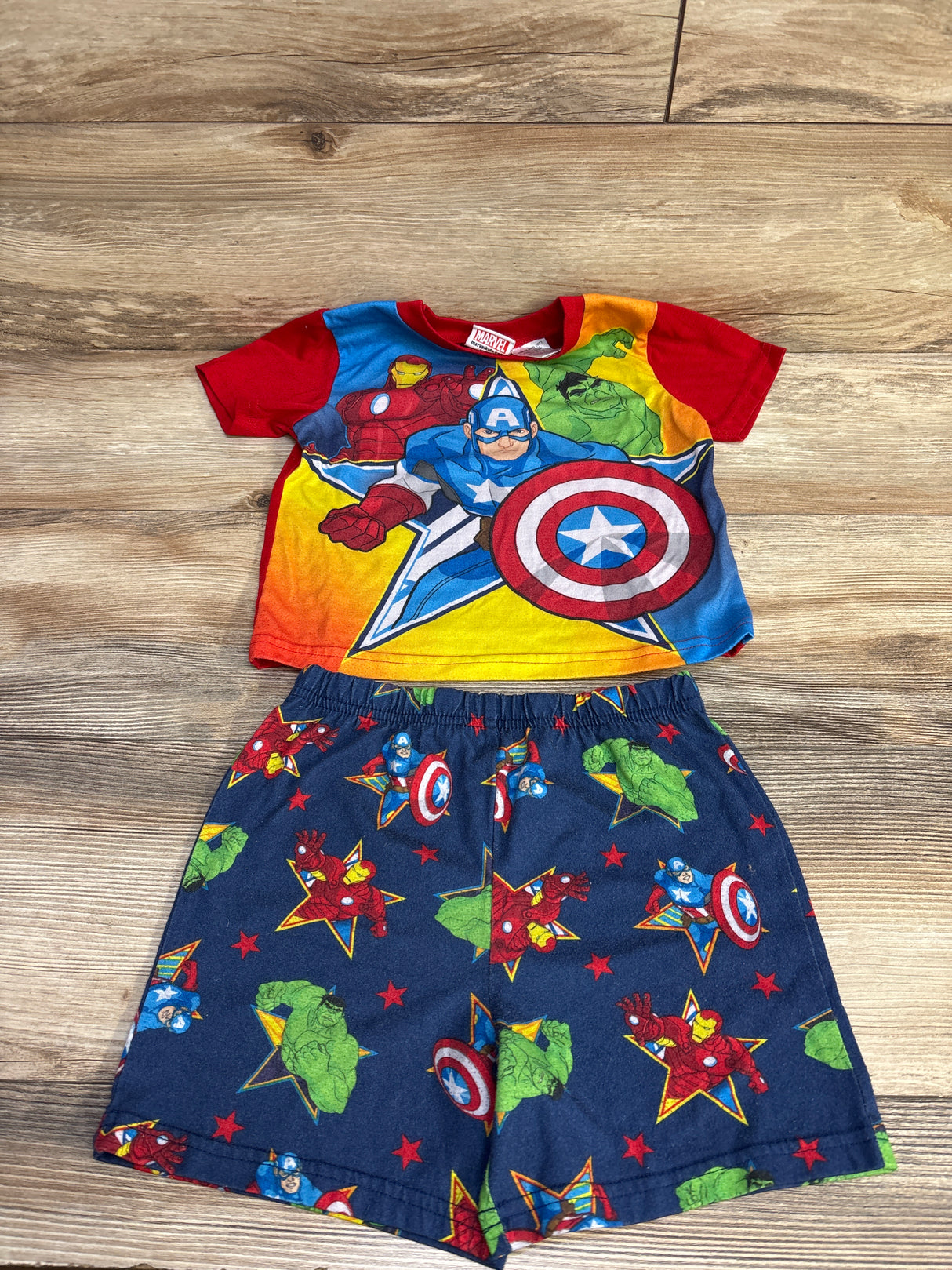 Marvel Avengers 2pc Shirt & Shorts Pajama Set Red sz 5T