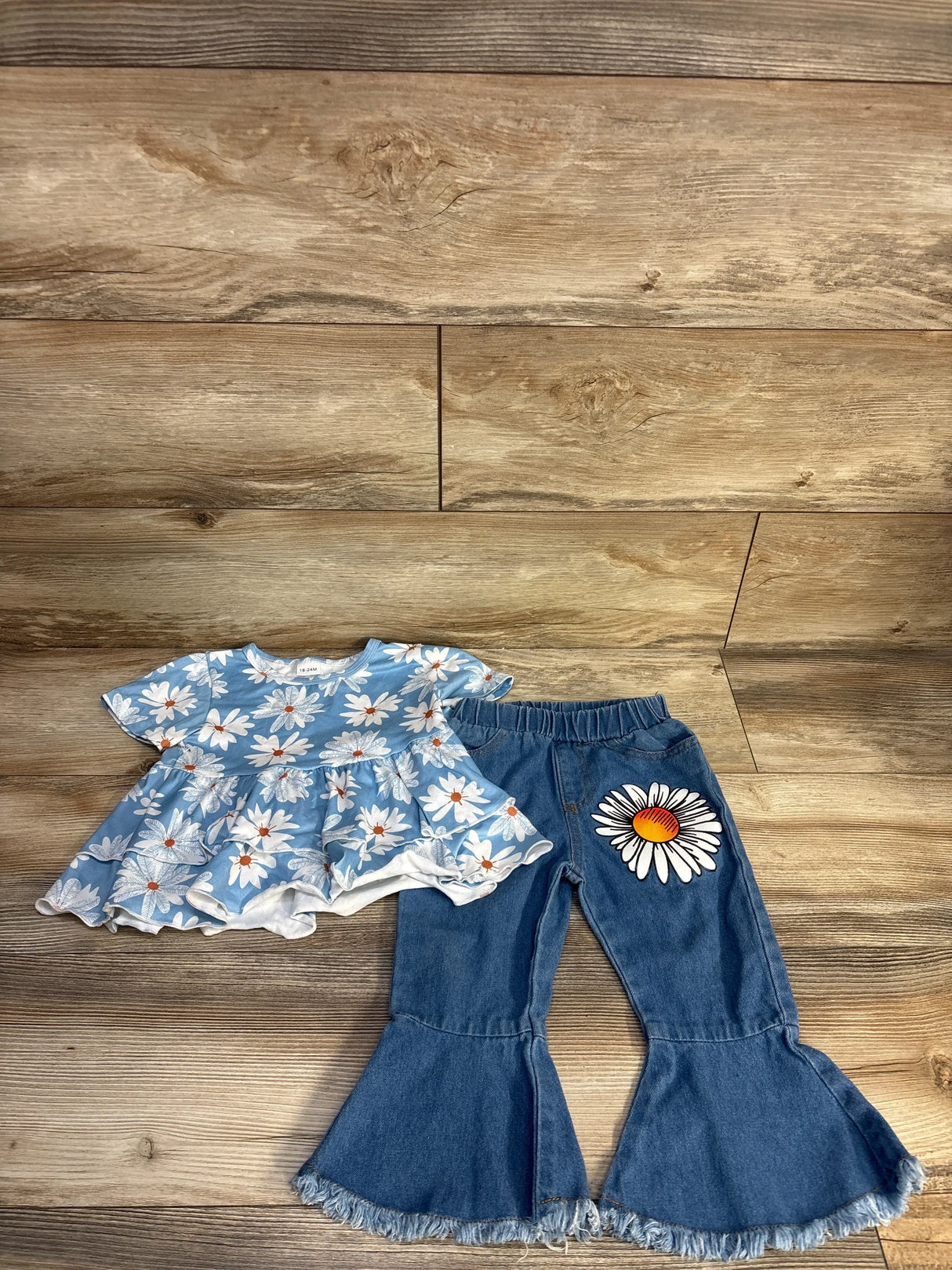 2pc Flower Peplum Shirt and Jeans Set Blue sz 18-24m
